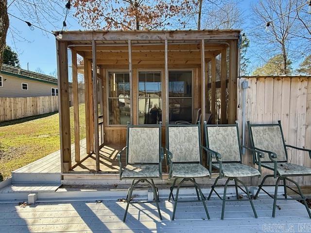 114  Quaker  Royal, AR