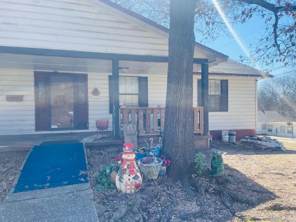 613 E Maple  Benton, AR