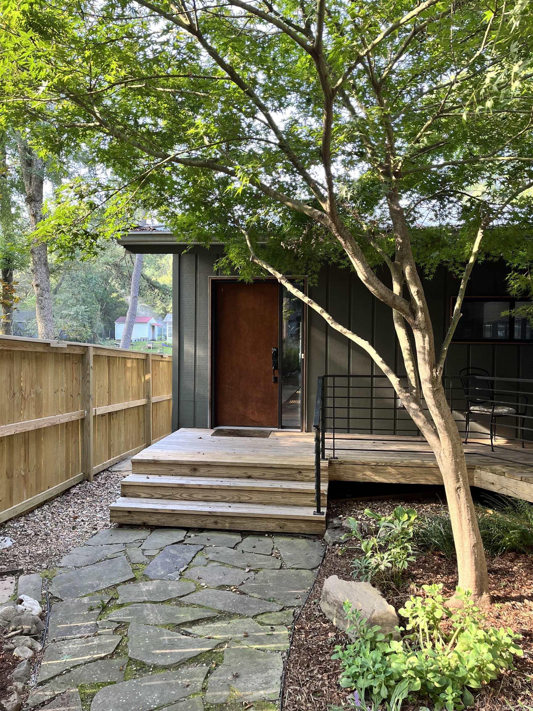 331  Gold Nugget  Hot Springs, AR