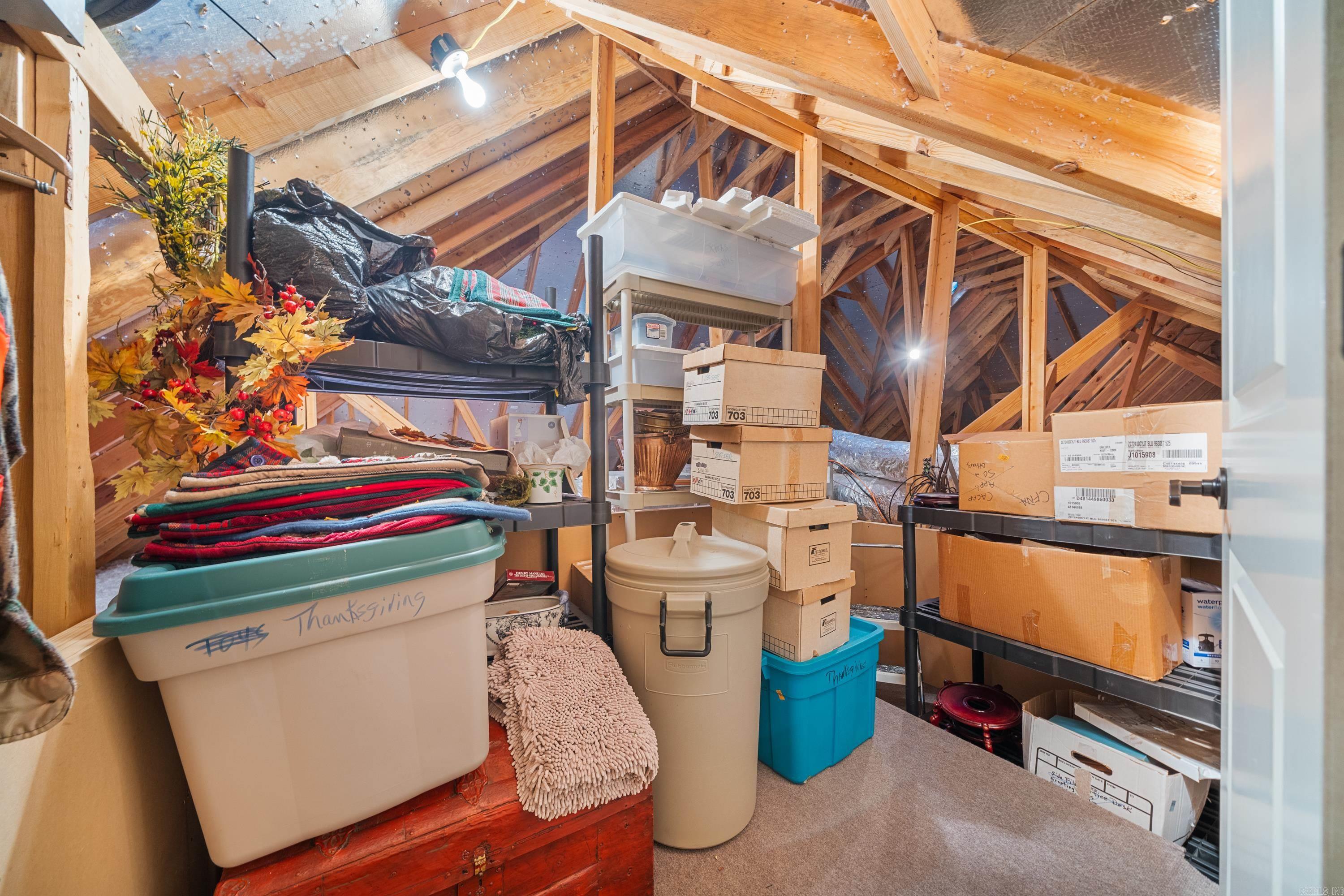 16  Alabanza Ln  Hot Springs Village, AR