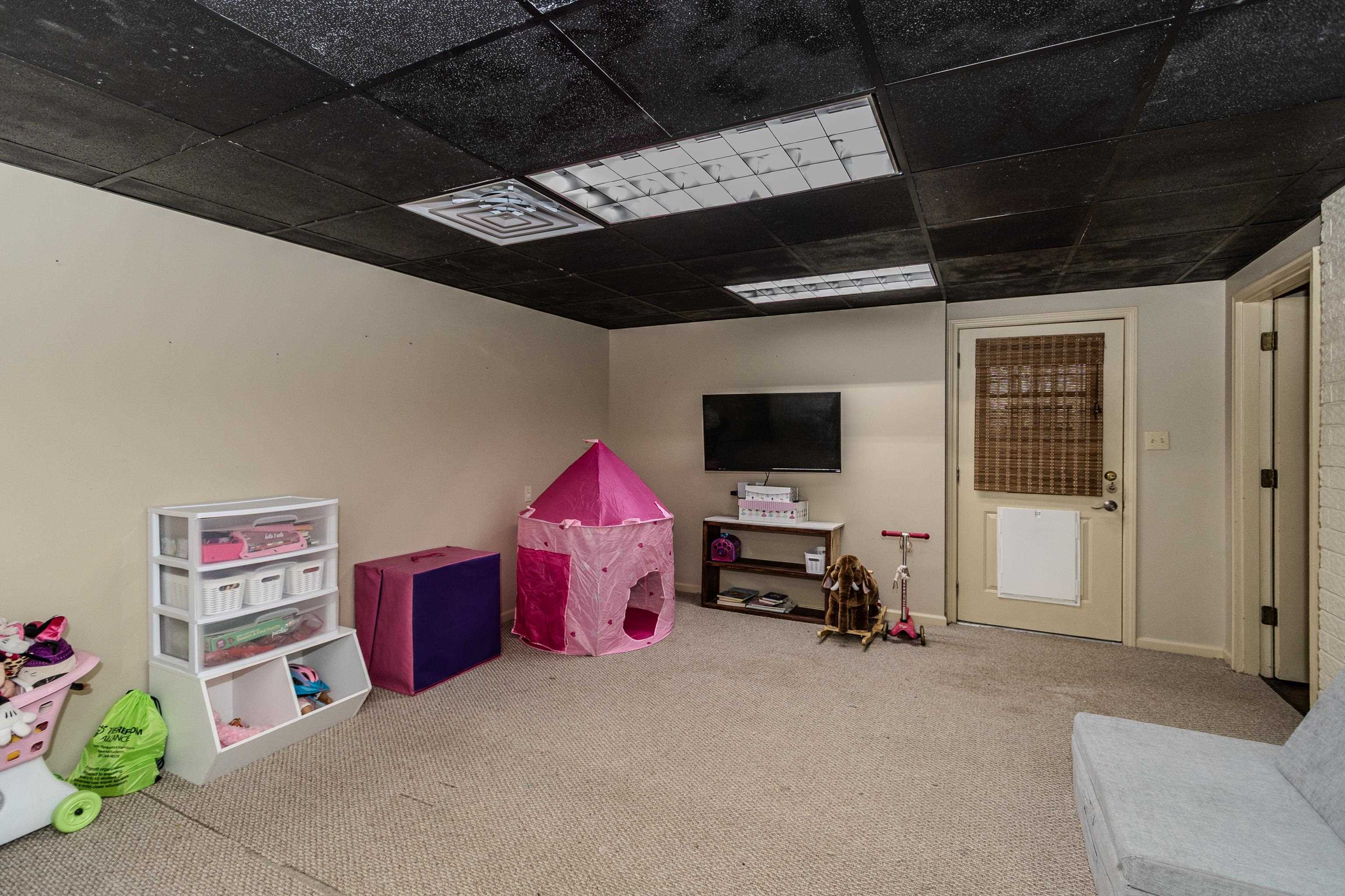 106  Winston  Paragould, AR
