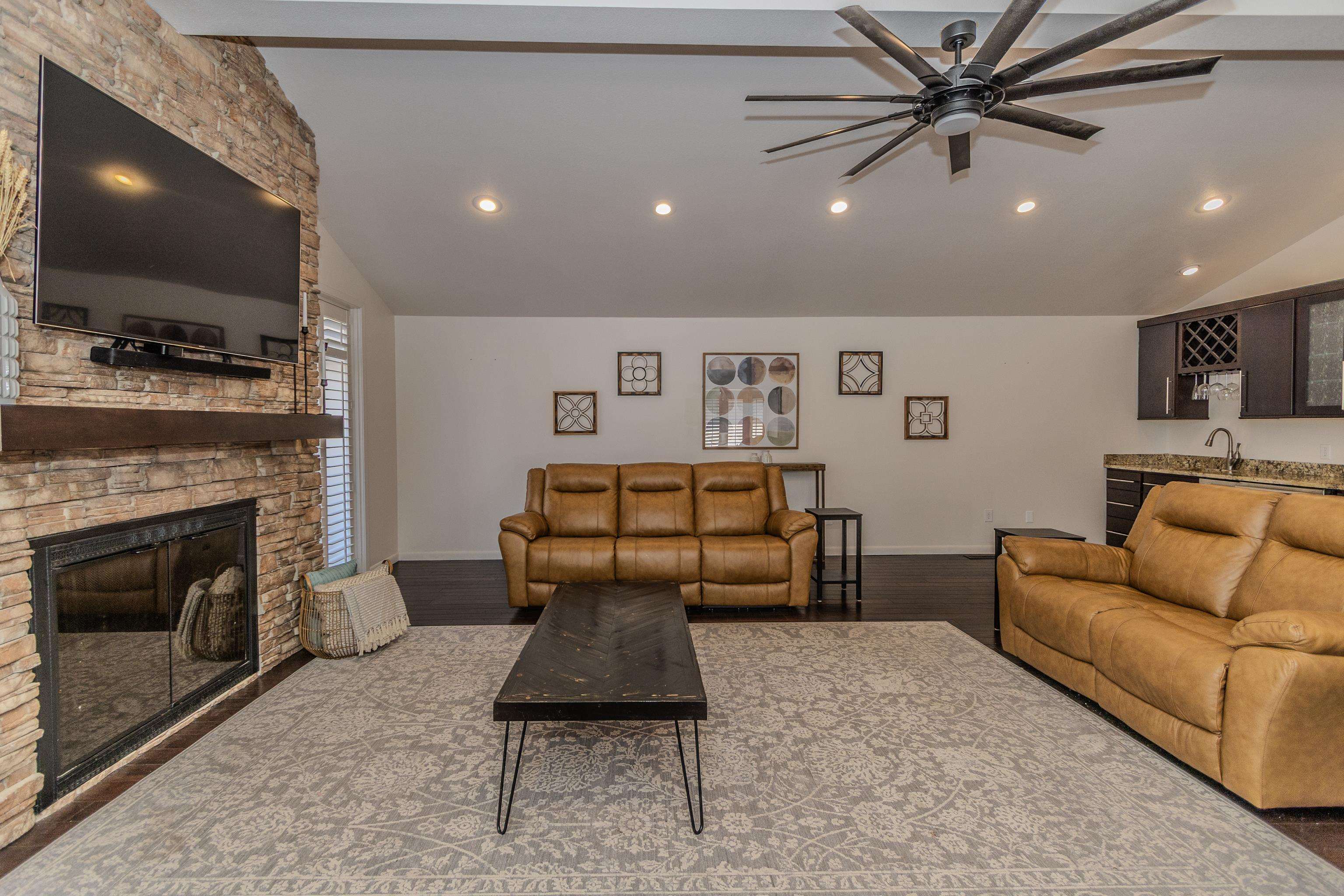 106  Winston  Paragould, AR