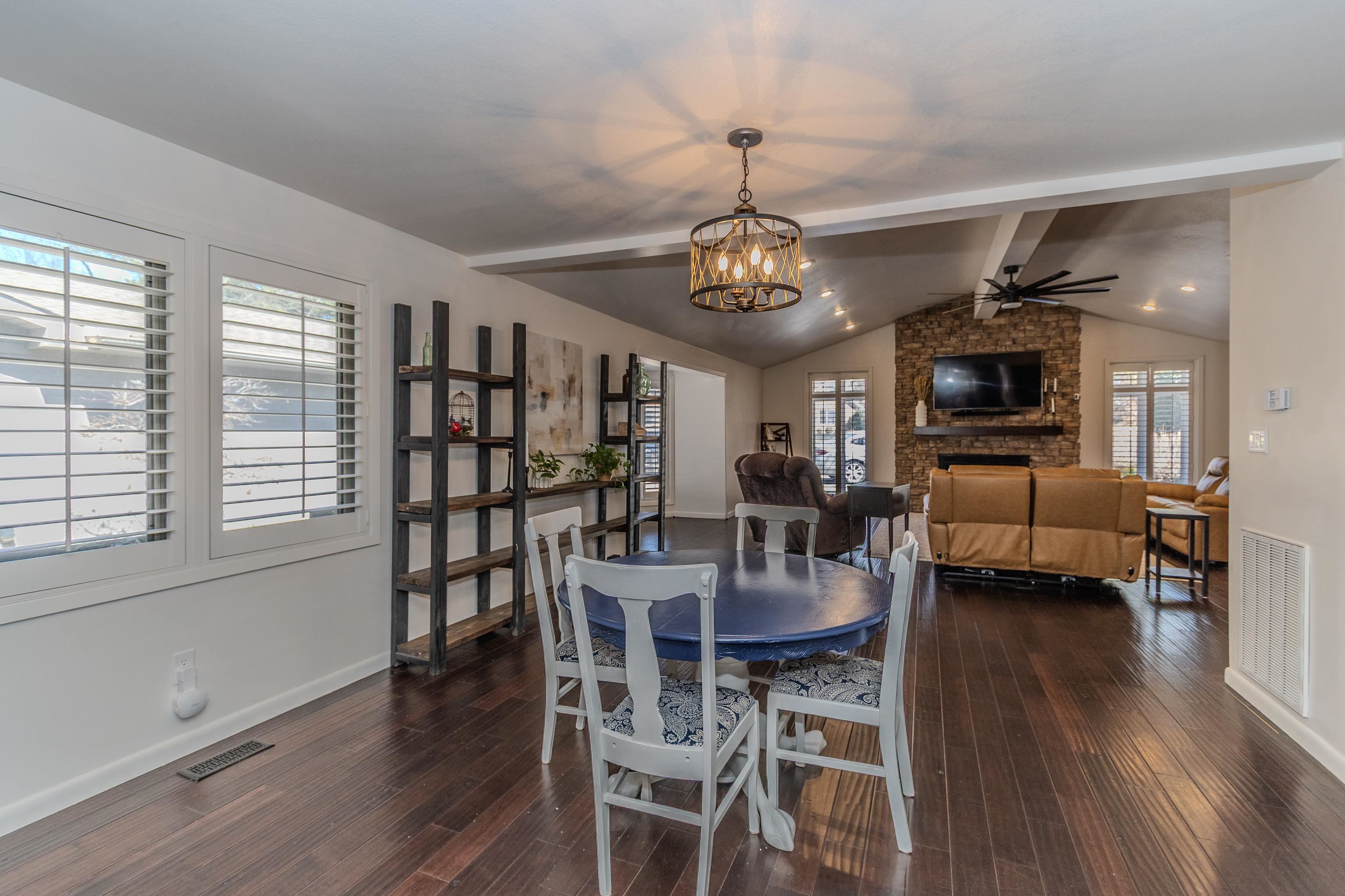106  Winston  Paragould, AR
