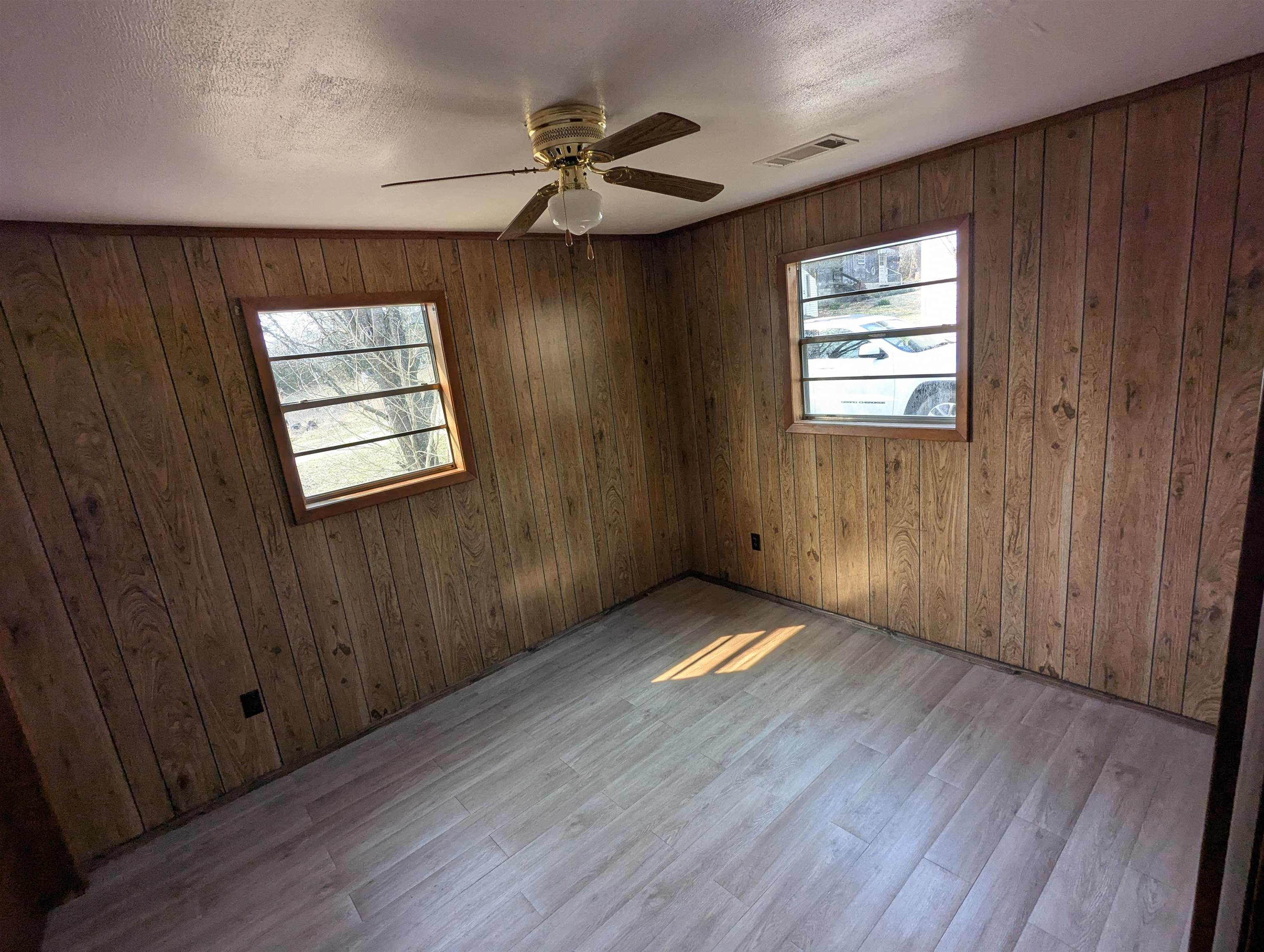 151  Jay Street  Melbourne, AR