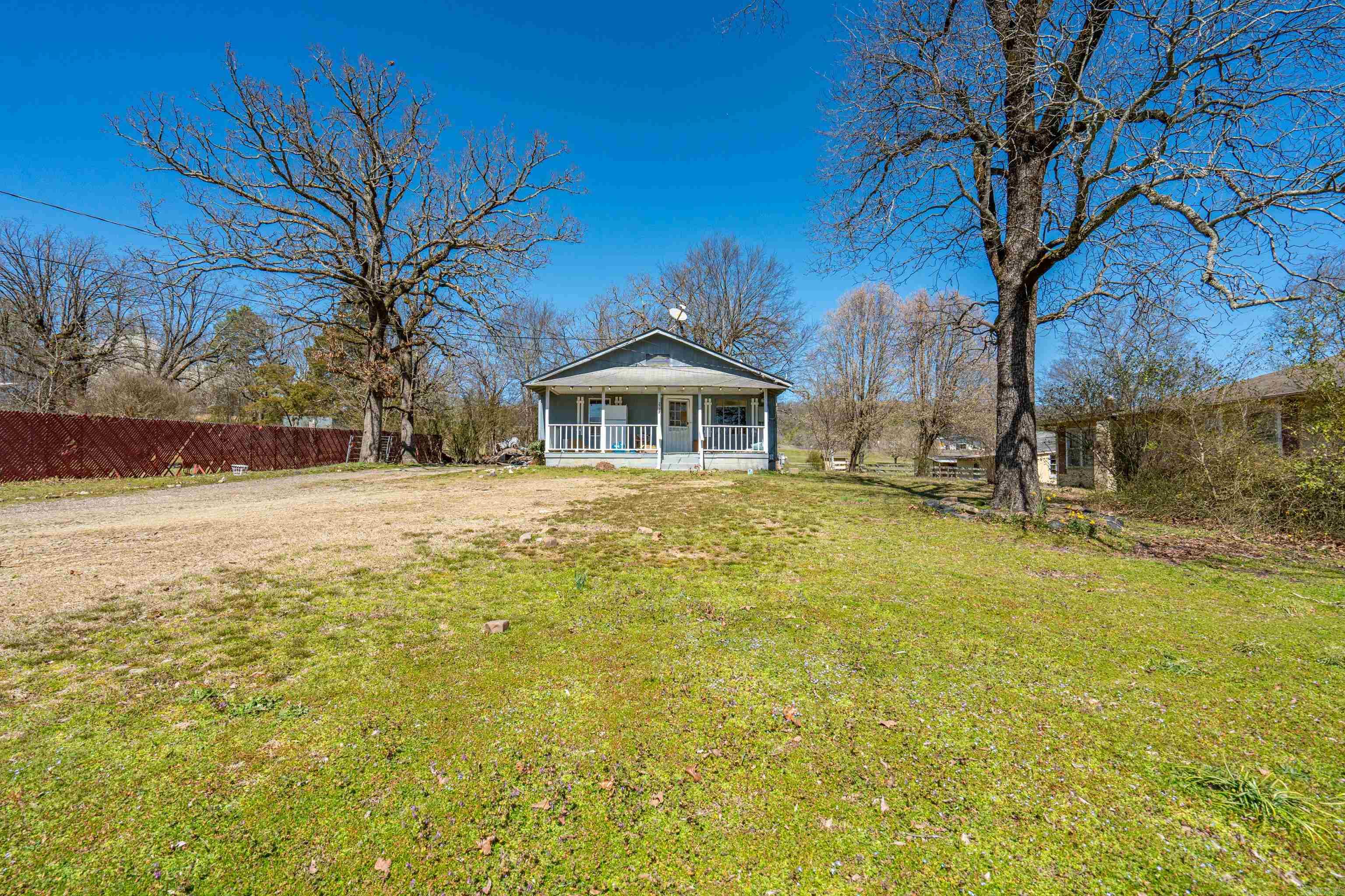 2747  Spring  Hot Springs, AR