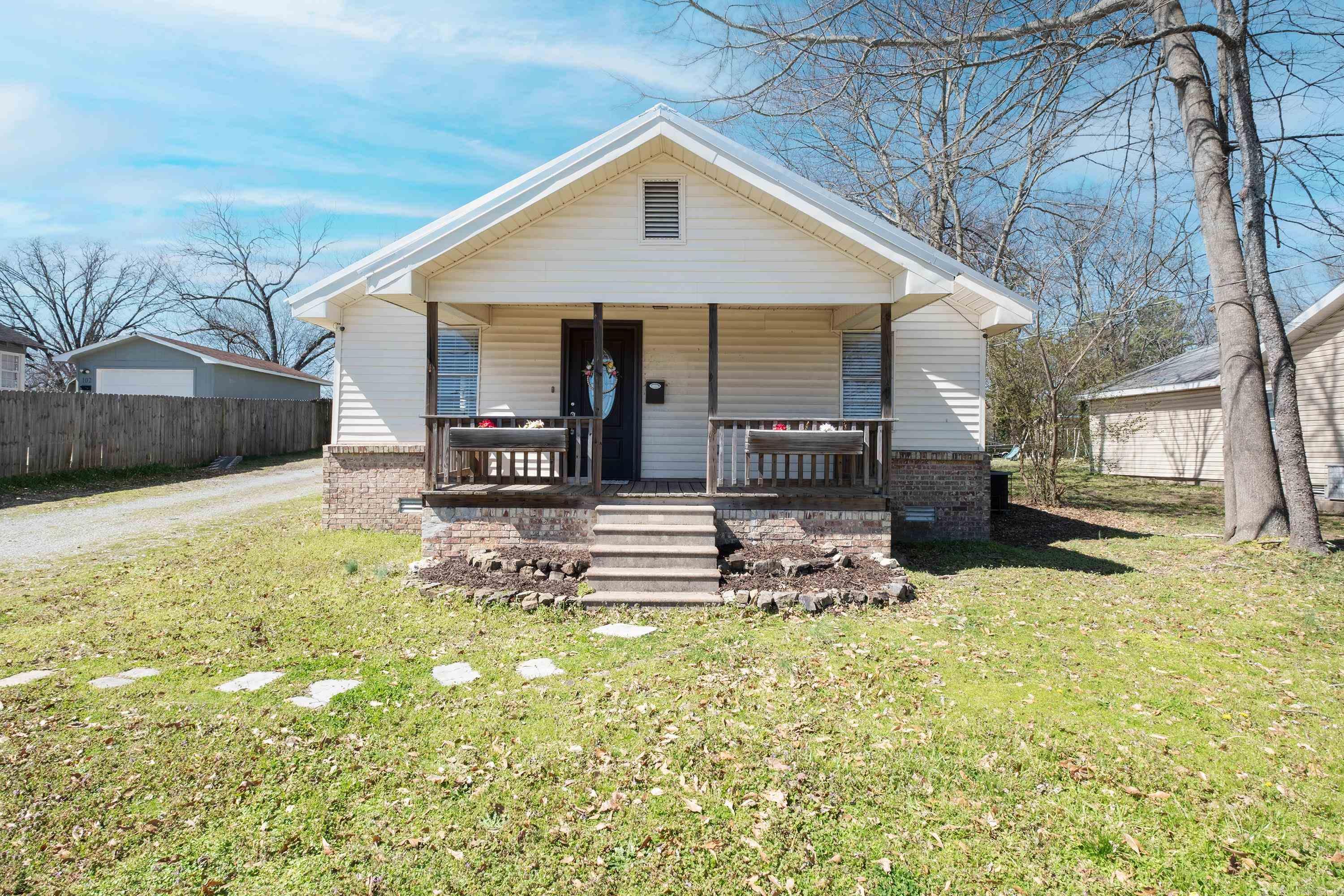 108 N Fourth  Benton, AR