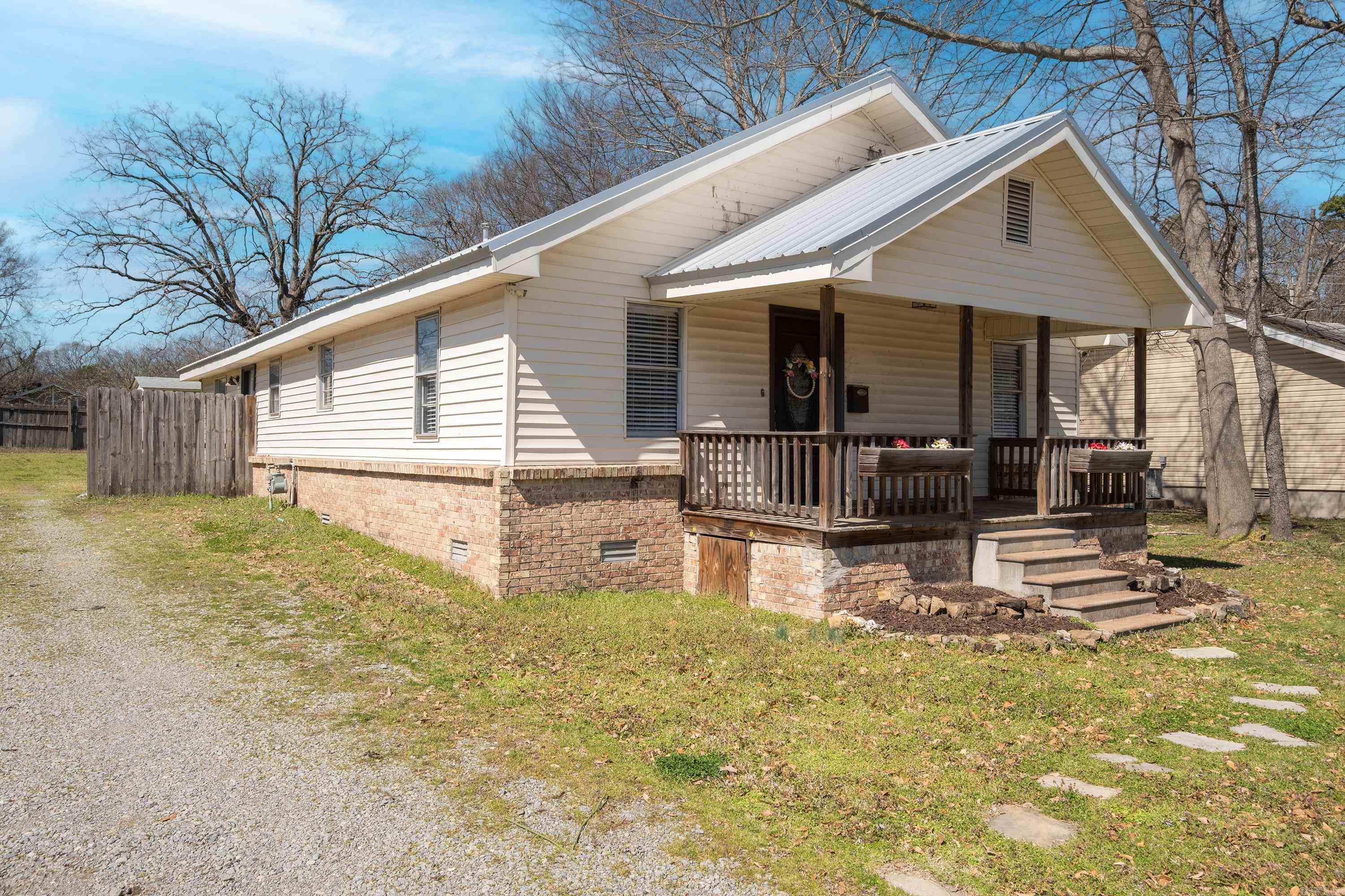 108 N Fourth  Benton, AR