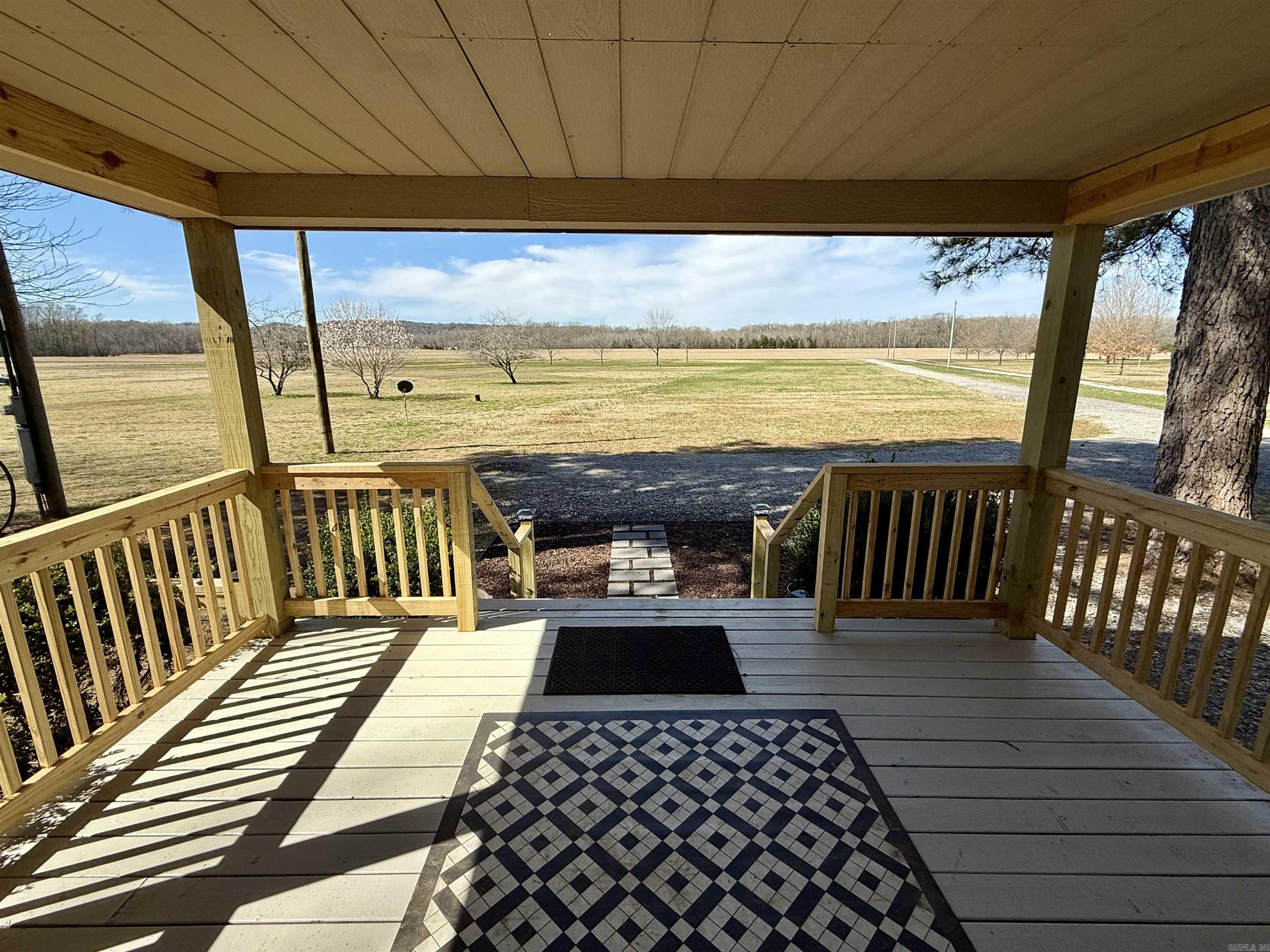 7 Iveon Clay Road Pangburn, AR 72121