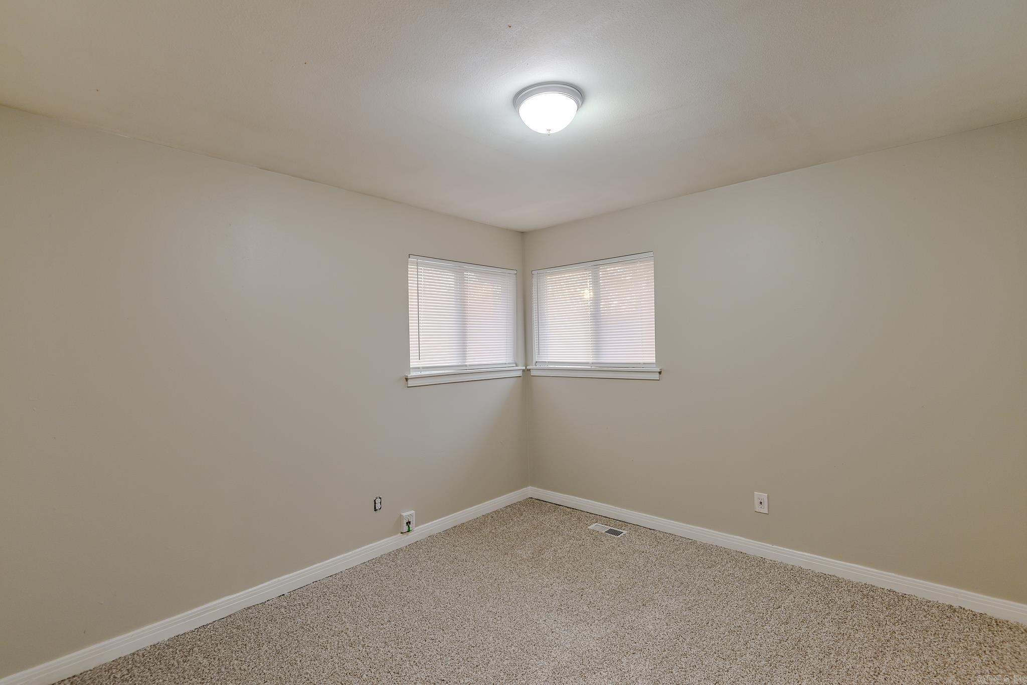213  Santa Fe Trl  Little Rock, AR