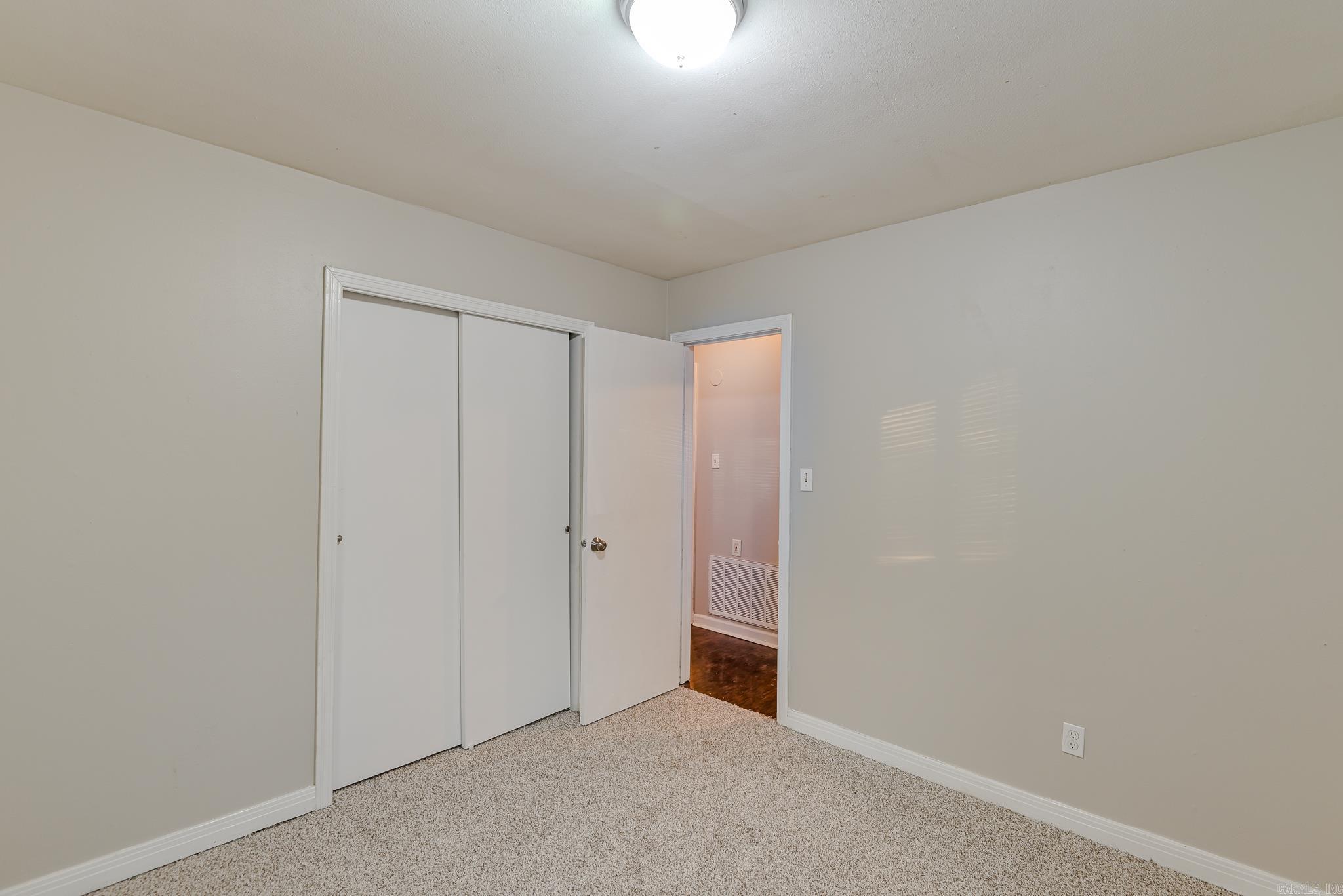 213  Santa Fe Trl  Little Rock, AR