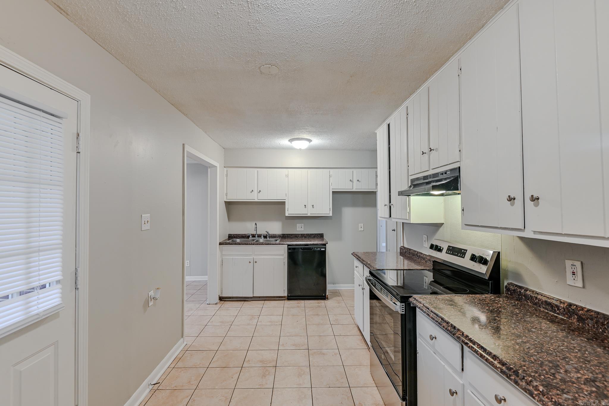 213  Santa Fe Trl  Little Rock, AR