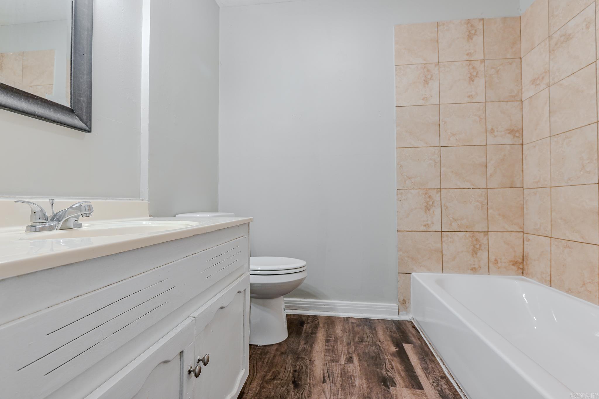 213  Santa Fe Trl  Little Rock, AR