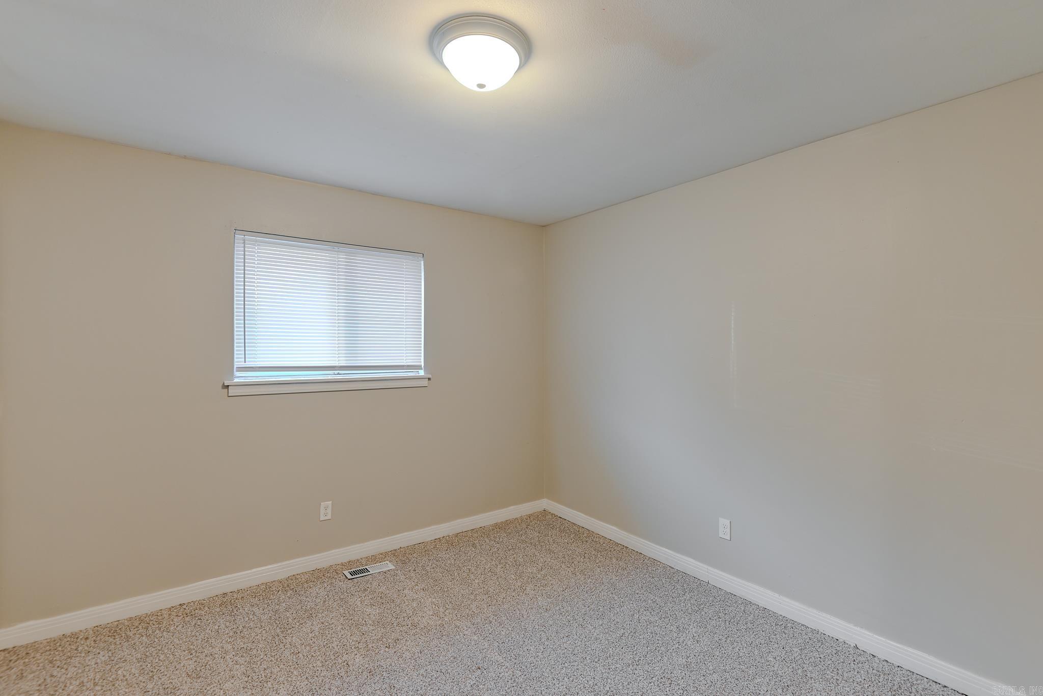 213  Santa Fe Trl  Little Rock, AR