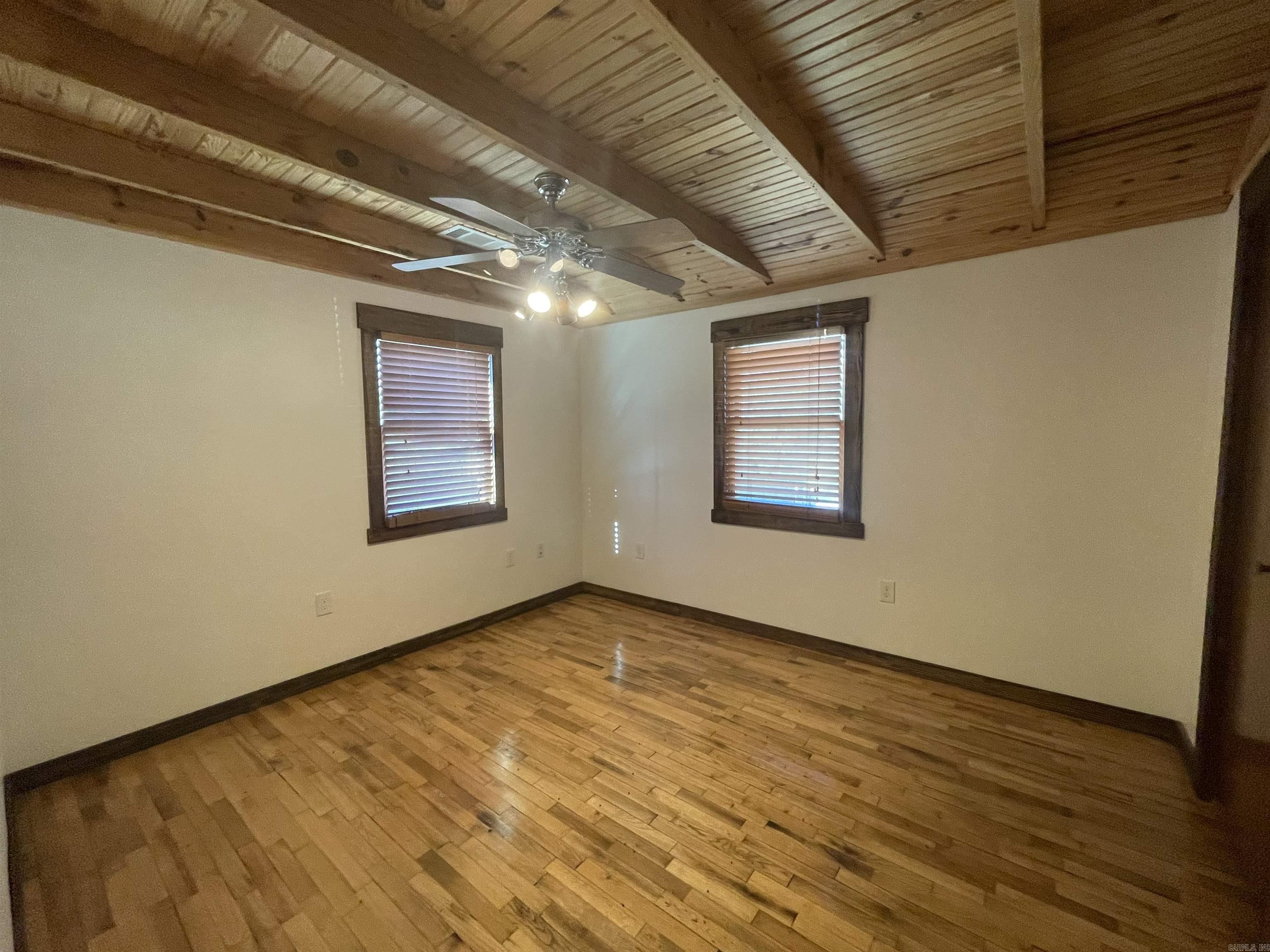 82  Herpel Road  Mountain View, AR