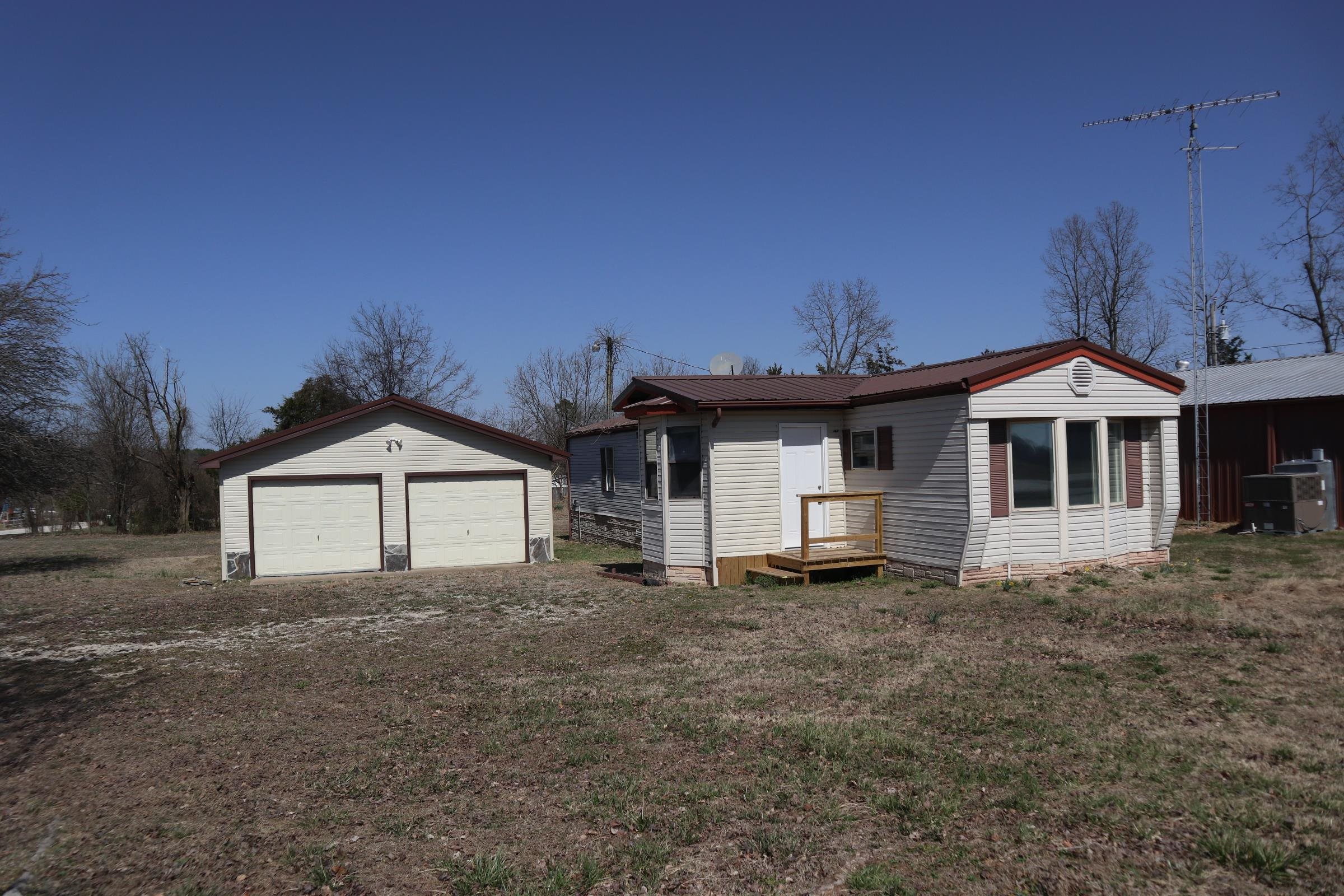 12942  Hwy 62/412 E  Ash Flat, AR
