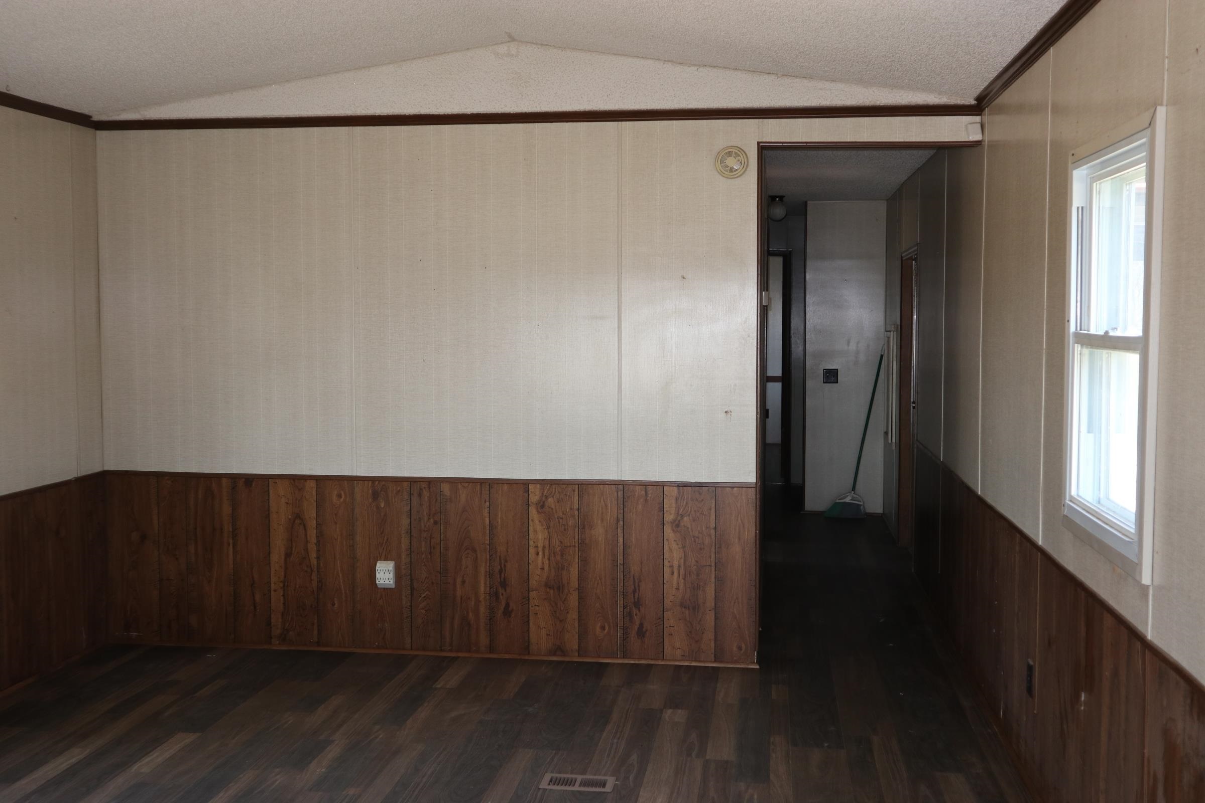 12942  Hwy 62/412 E  Ash Flat, AR