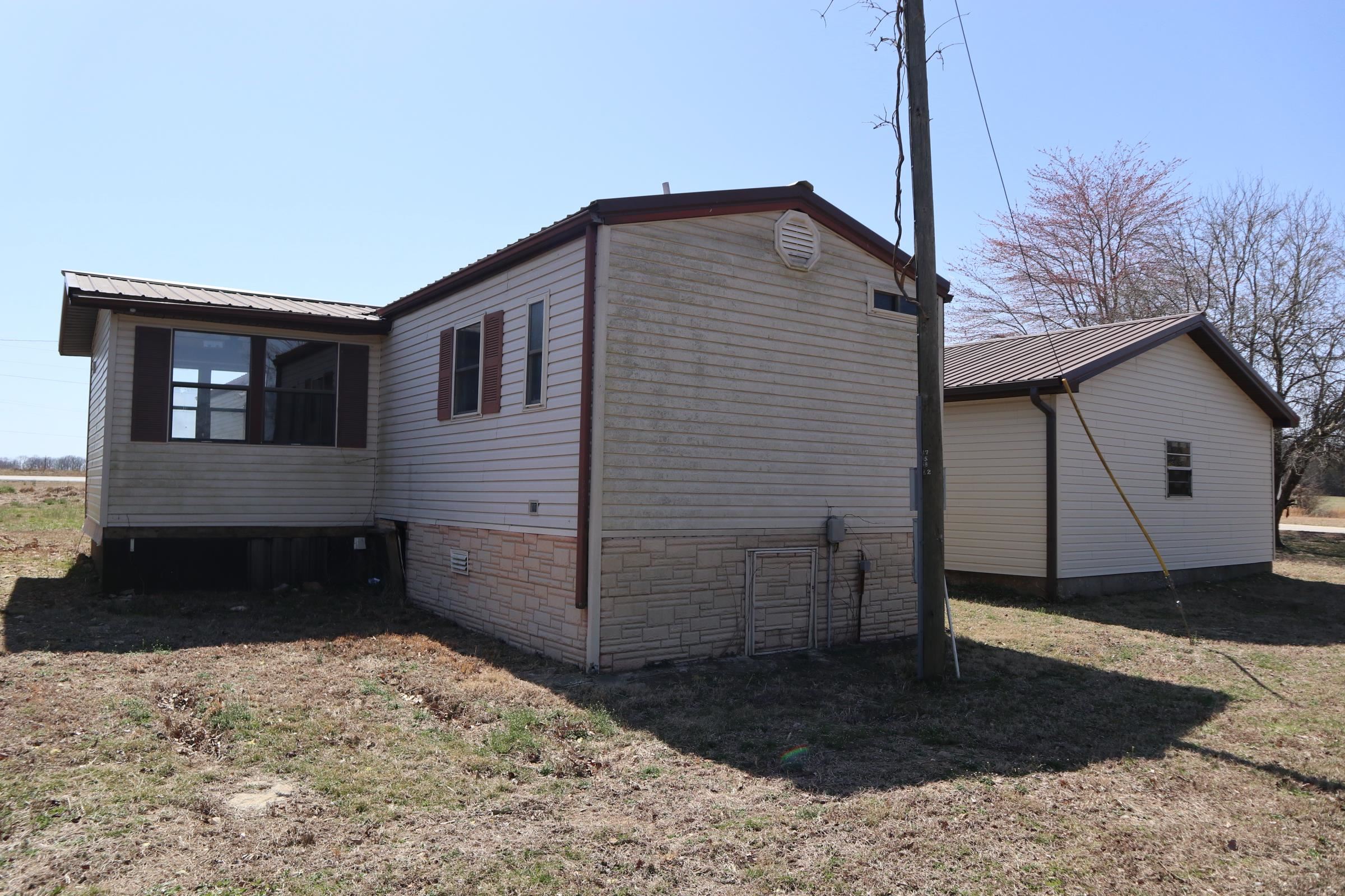12942  Hwy 62/412 E  Ash Flat, AR
