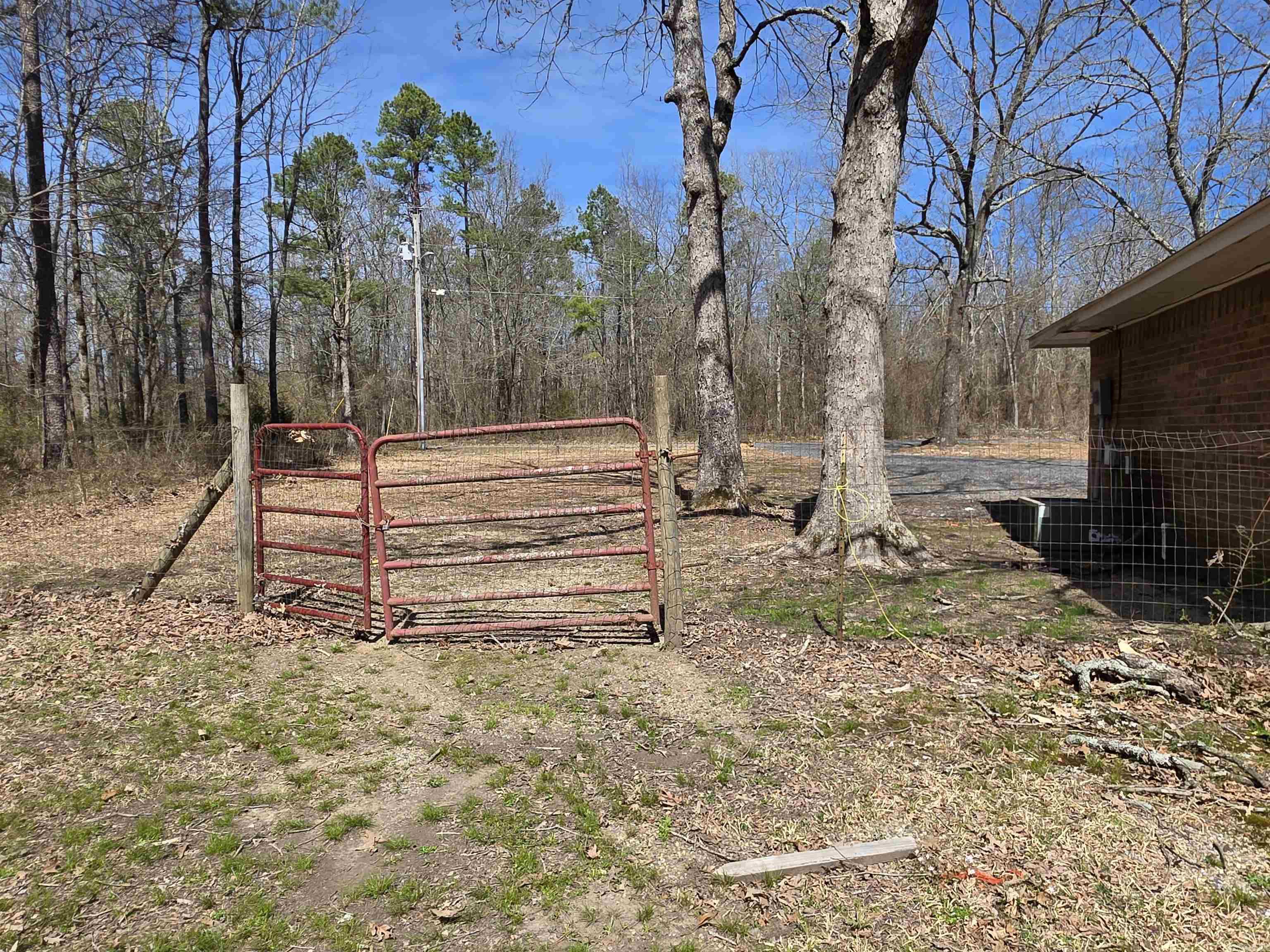 123  Folsom  Mena, AR