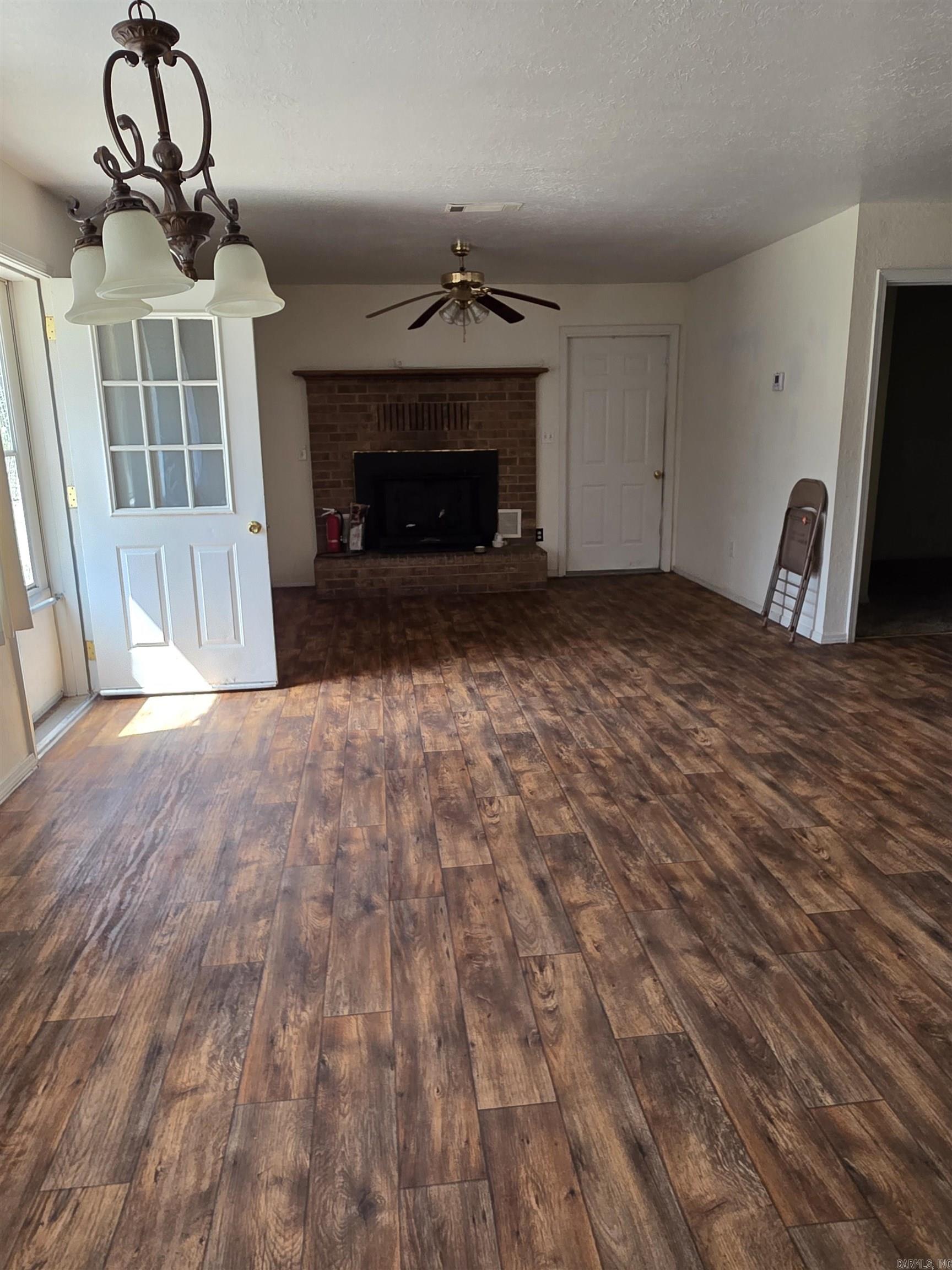 123  Folsom  Mena, AR