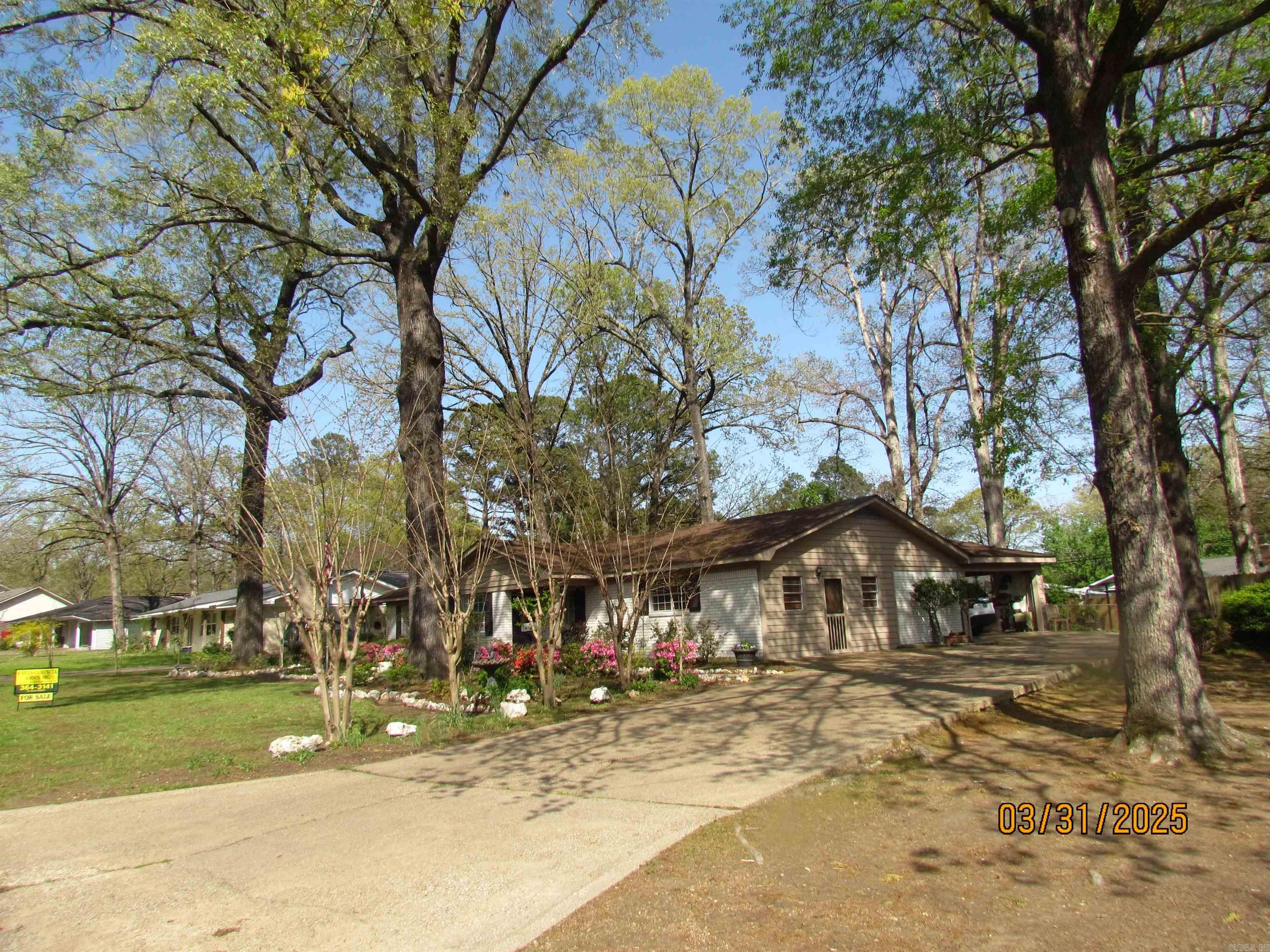 1415 Chestnut
