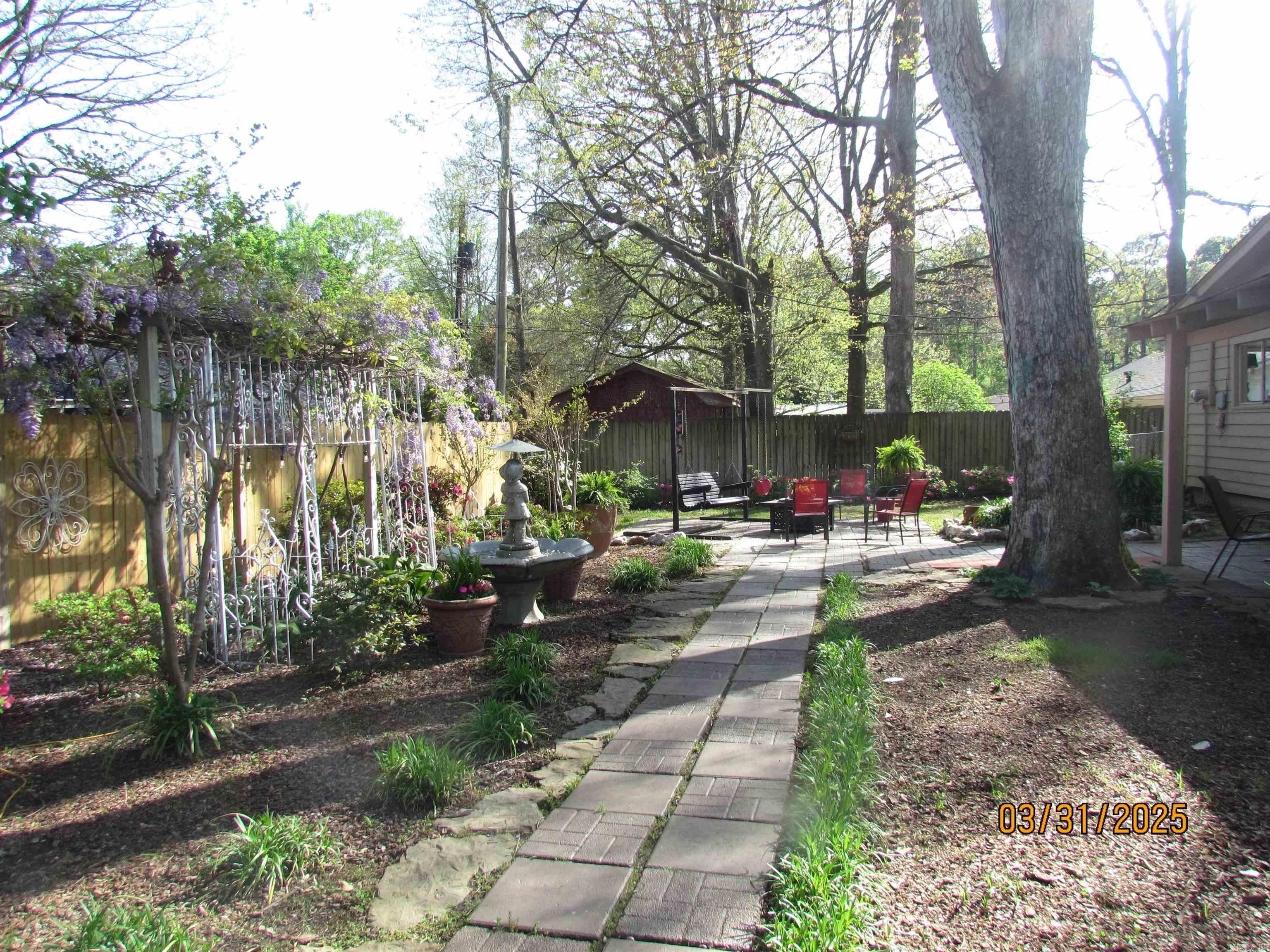 1415  Chestnut  Crossett, AR