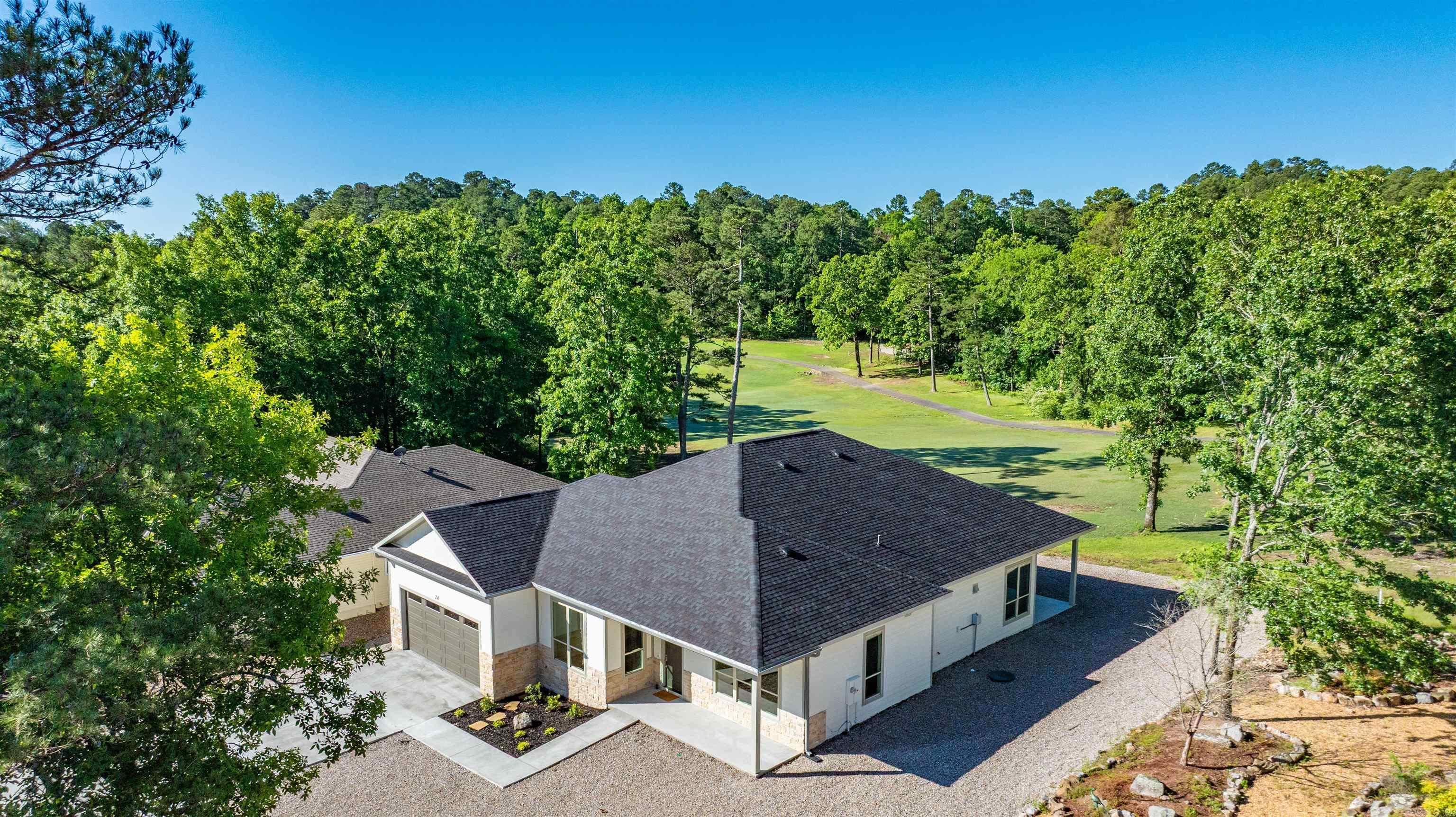 24  Zarina  Hot Springs Village, AR