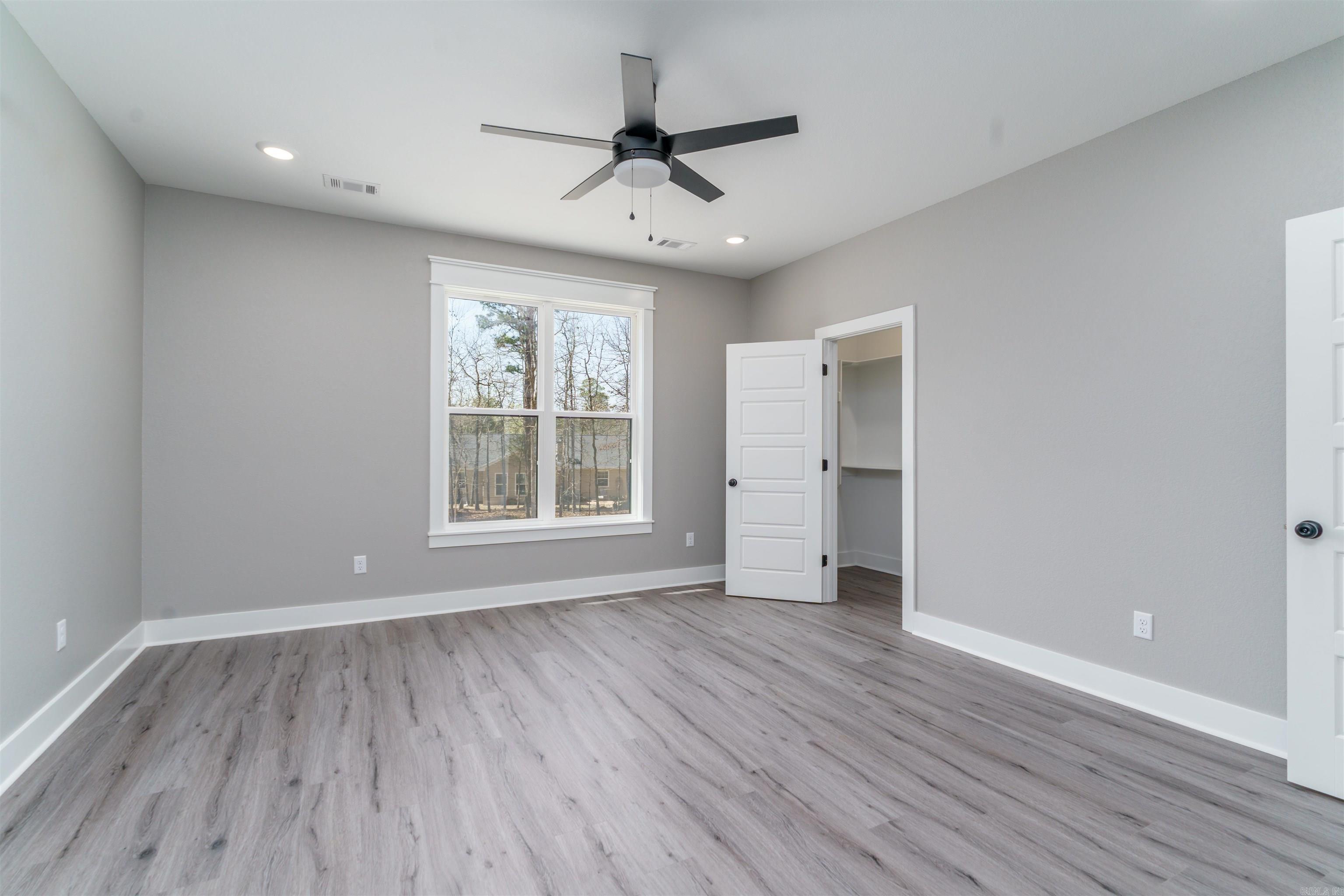 44  Cresta  Hot Springs Village, AR