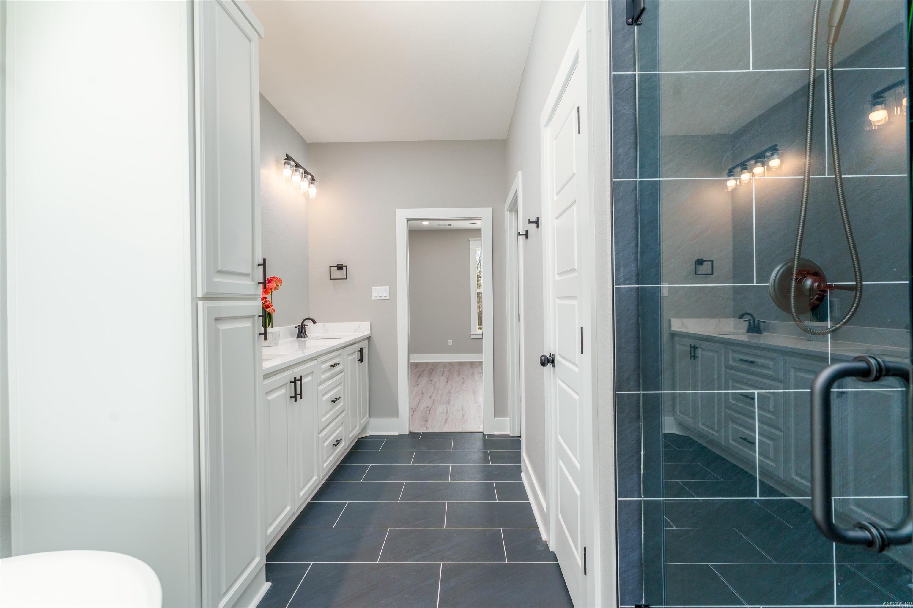 44  Cresta  Hot Springs Village, AR