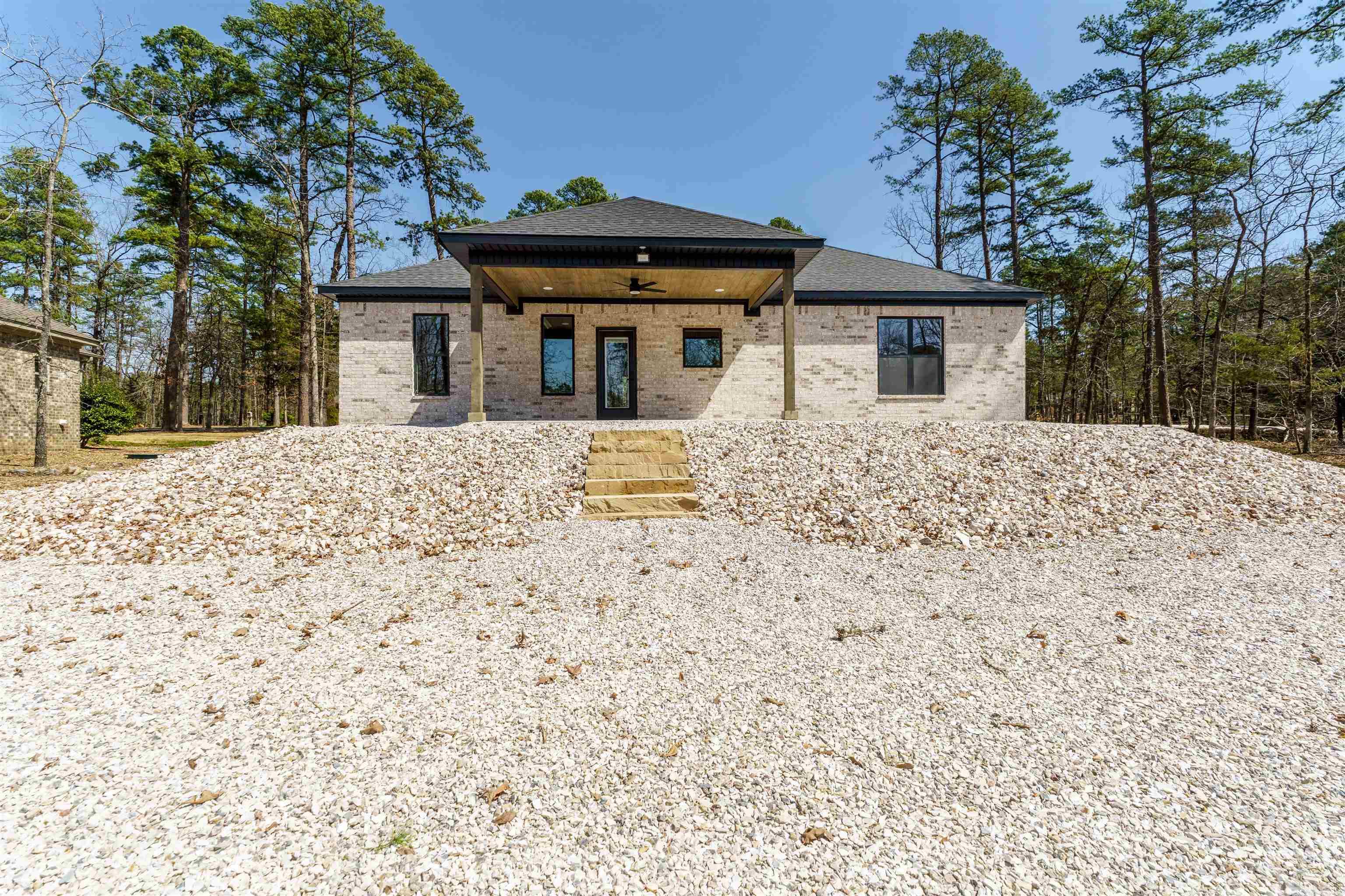 44  Cresta  Hot Springs Village, AR