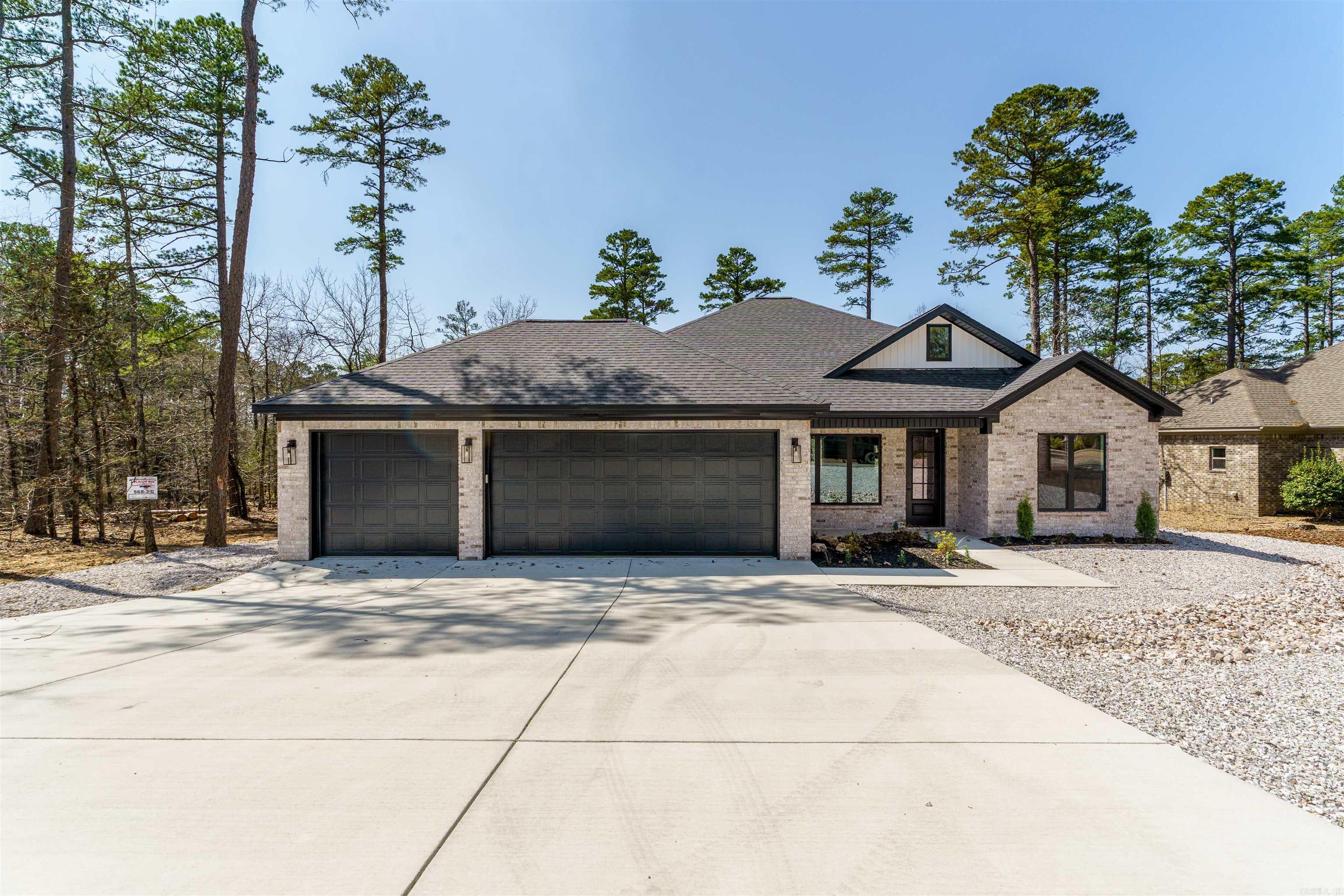 44  Cresta  Hot Springs Village, AR