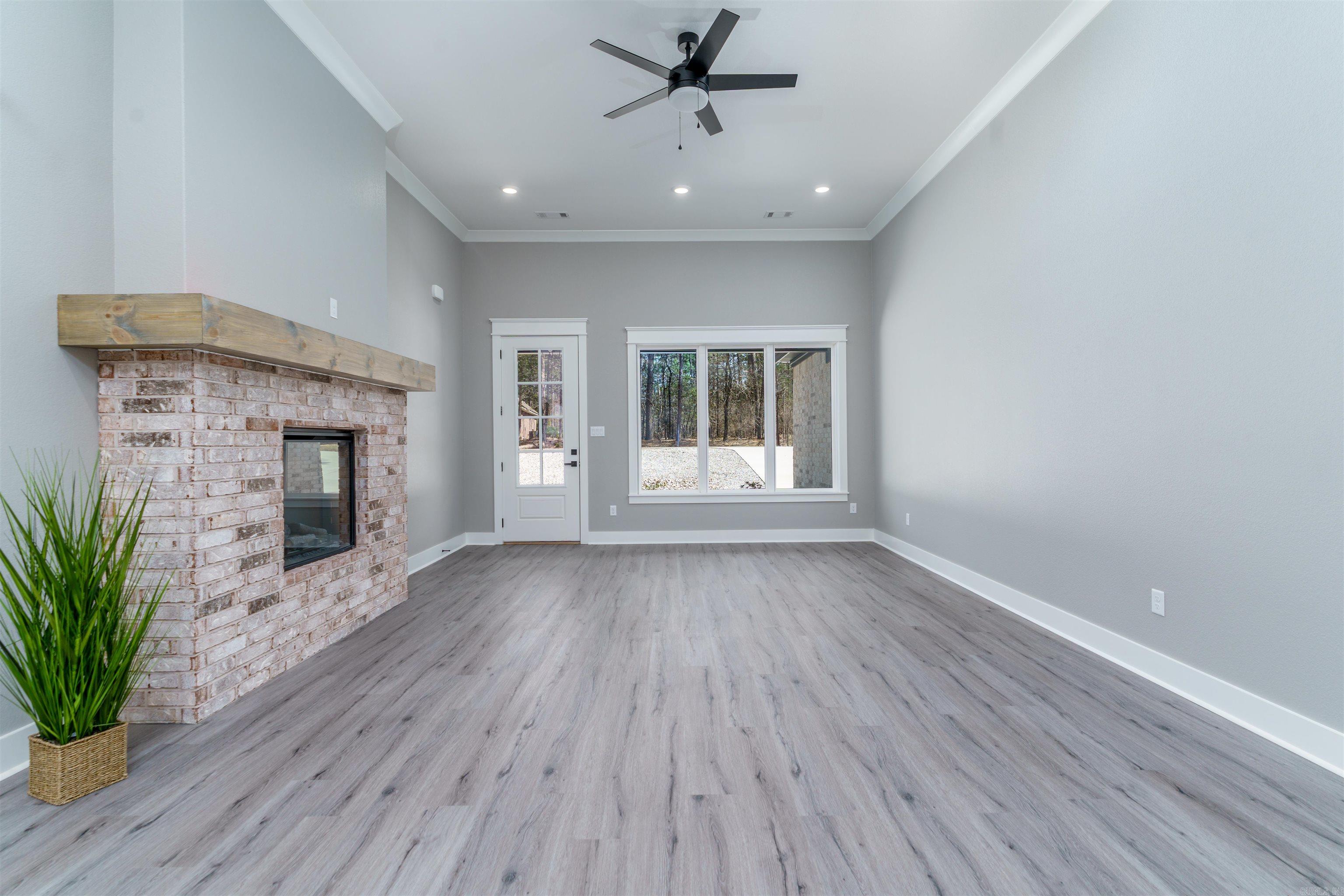44  Cresta  Hot Springs Village, AR