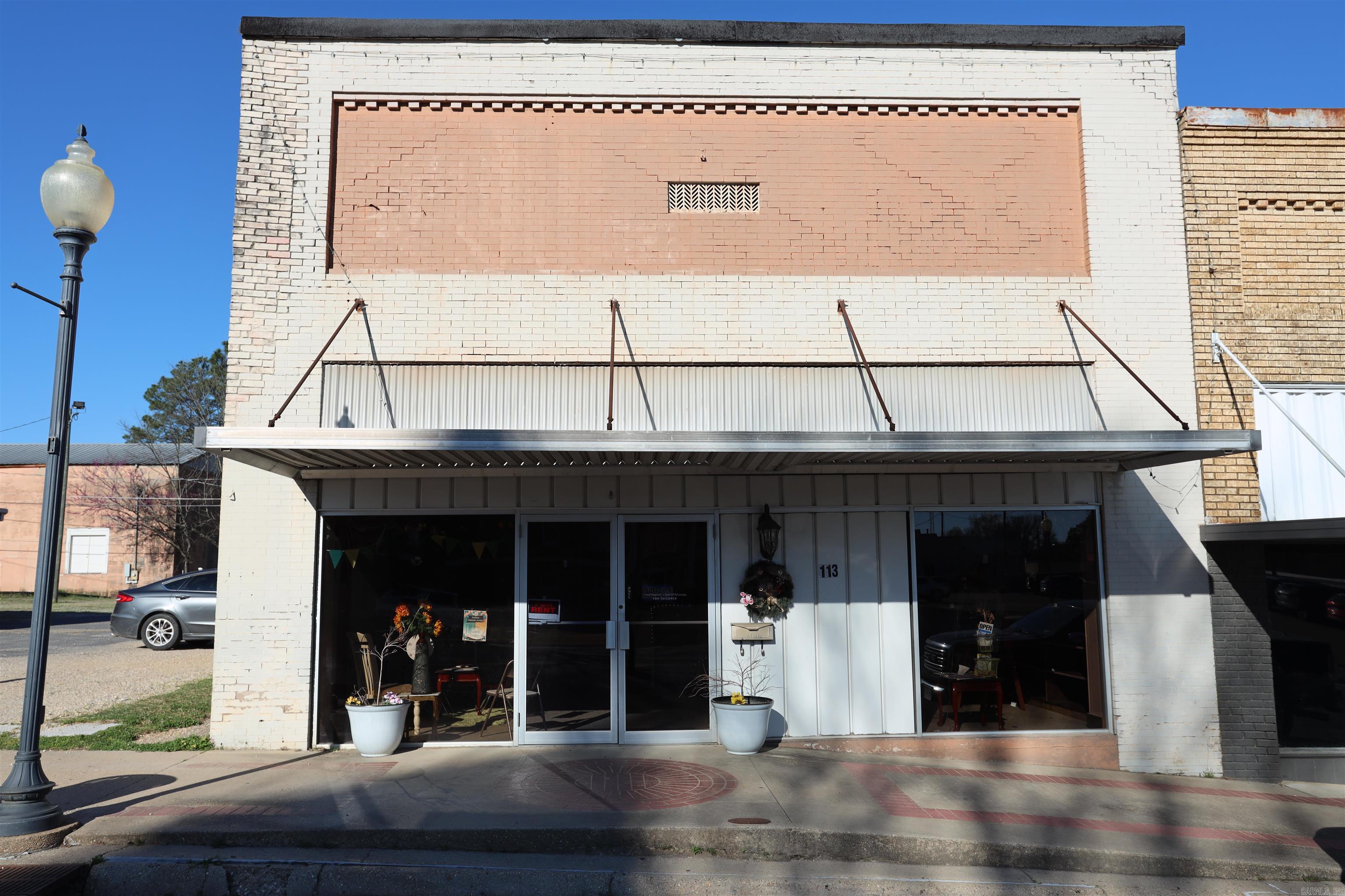 113 N Main  Warren, AR