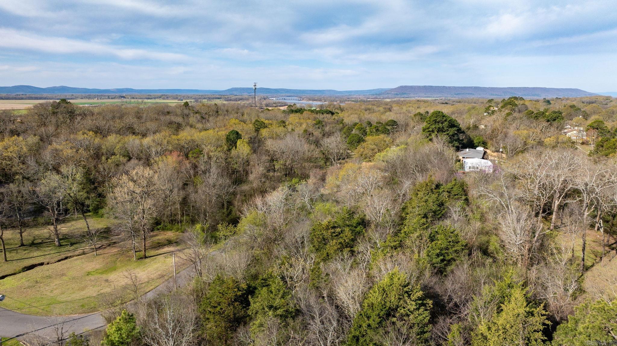 00  Winthrop Dr  Morrilton, AR