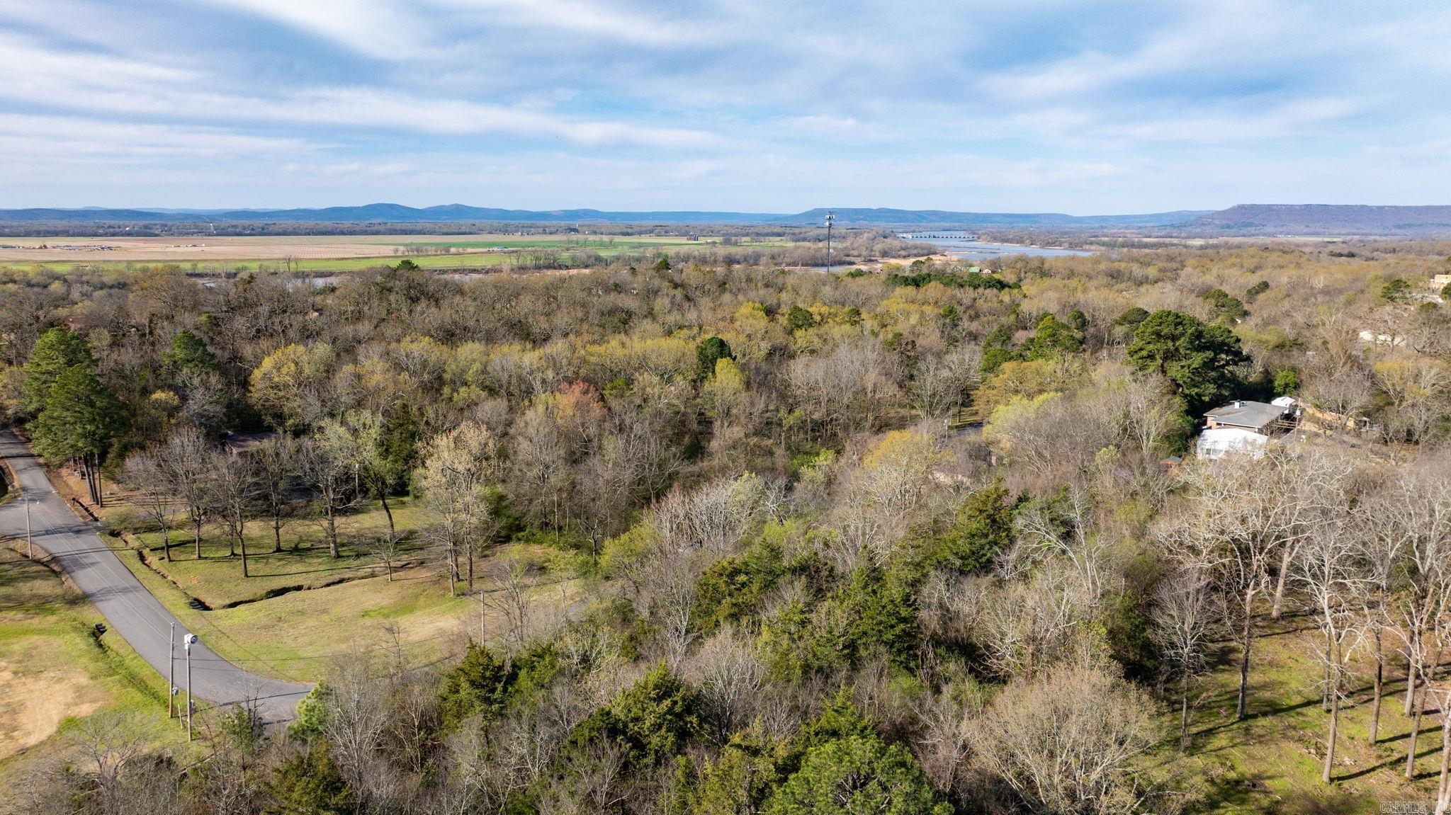 00  Winthrop Dr  Morrilton, AR