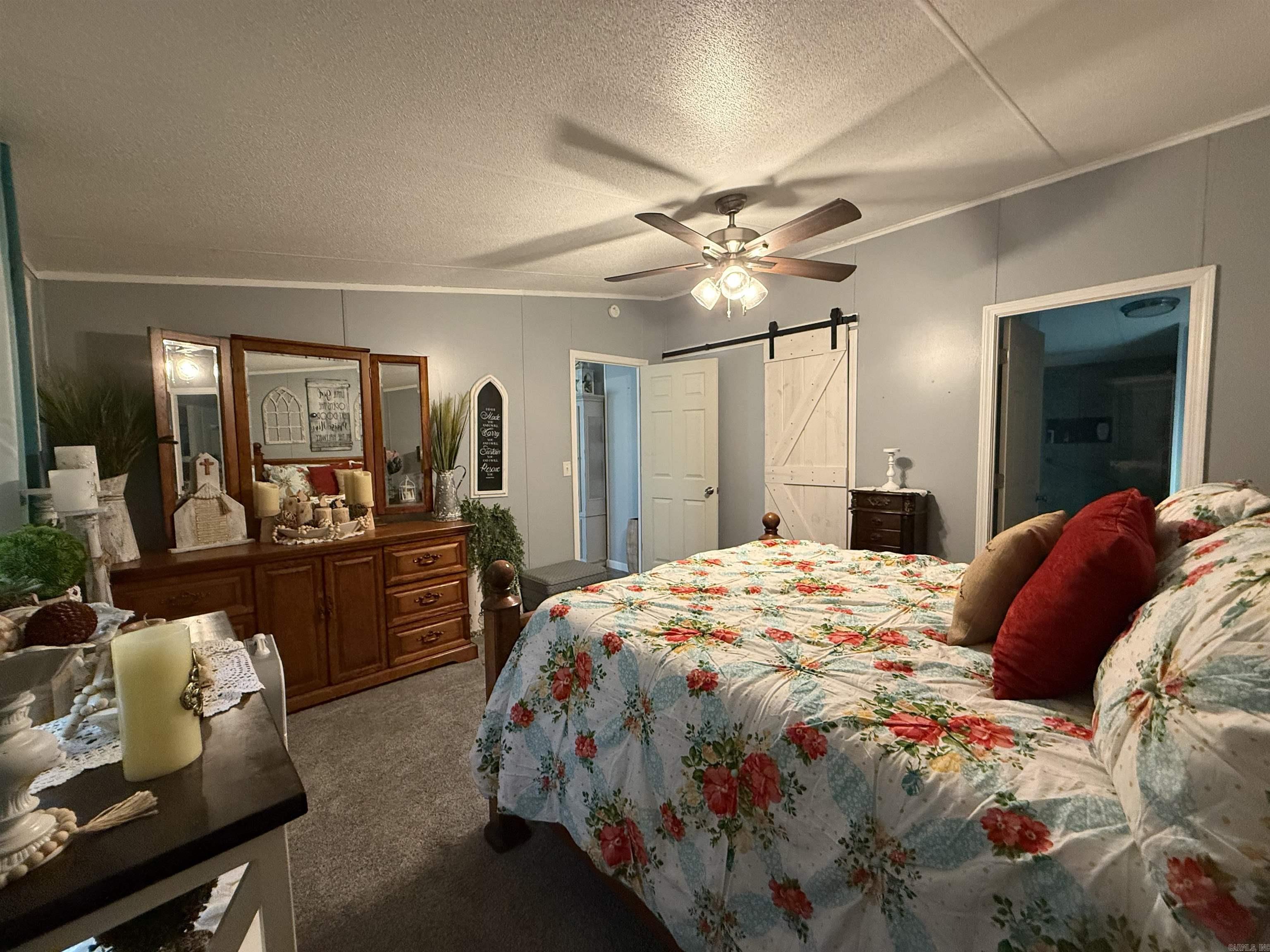 164  Murray  Hunter, AR
