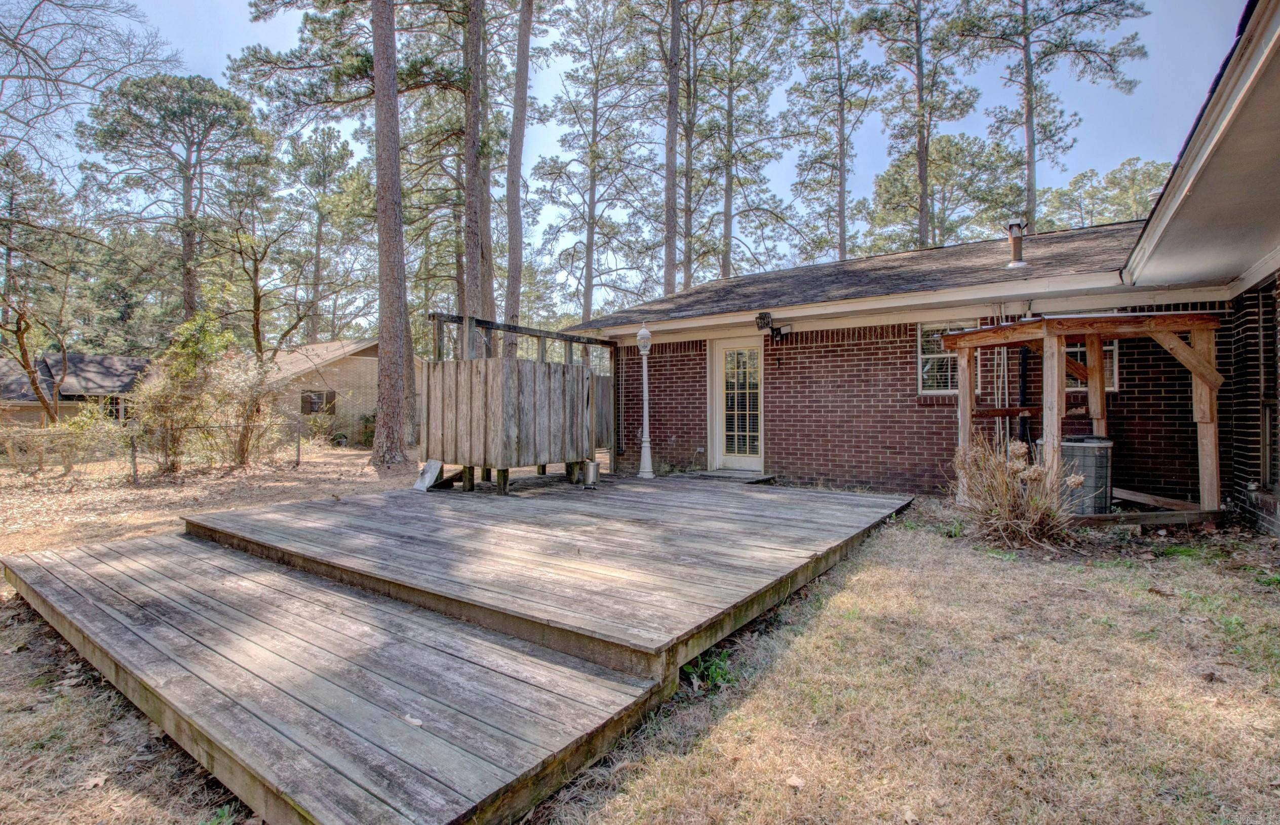 106  Pine Forest  Fordyce, AR
