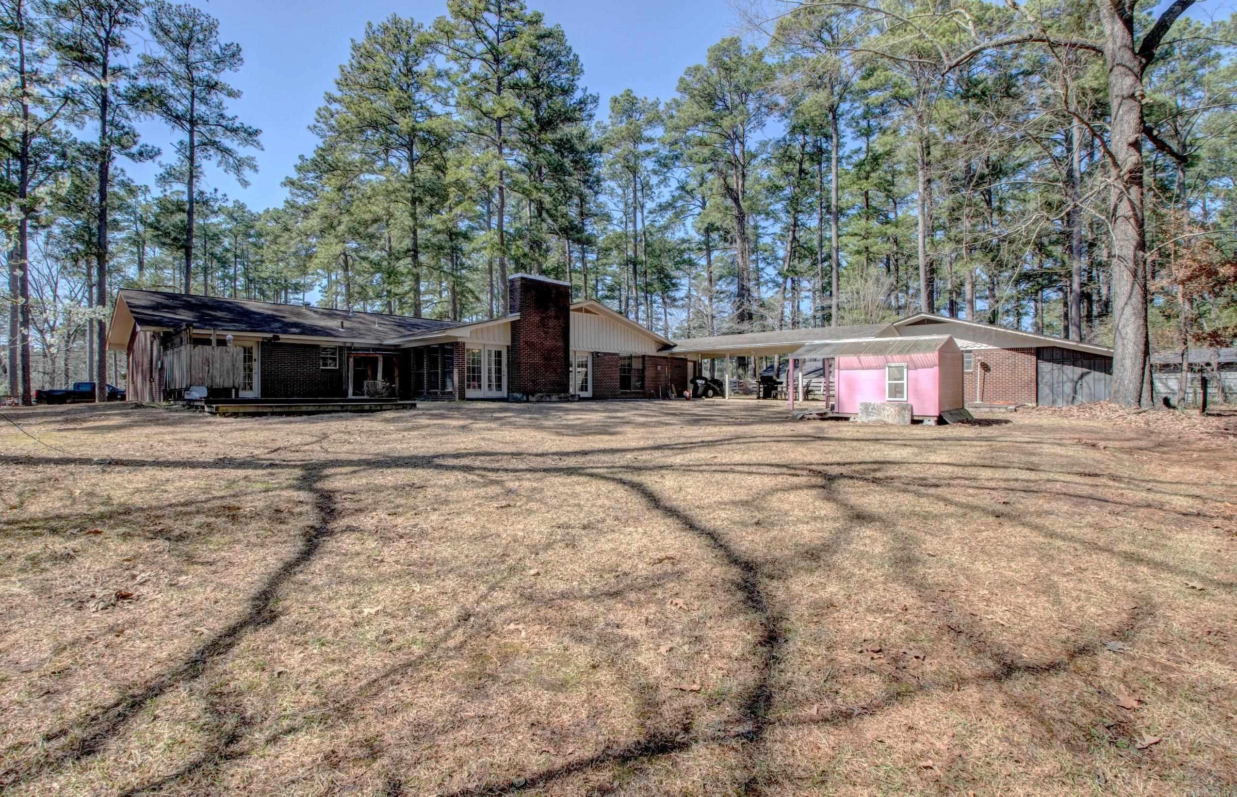 106  Pine Forest  Fordyce, AR