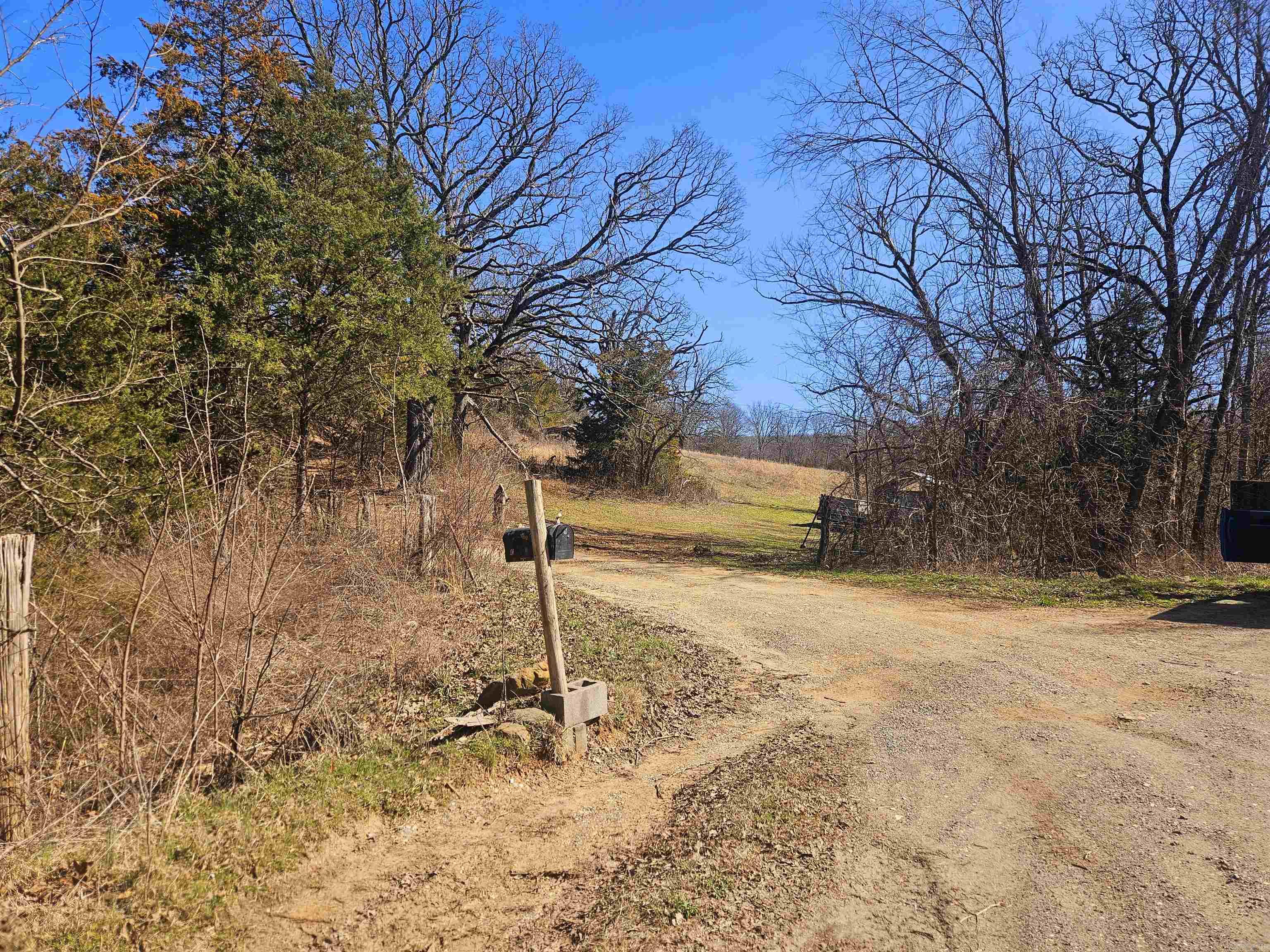 1826 Marsena Road Marshall, AR 72650