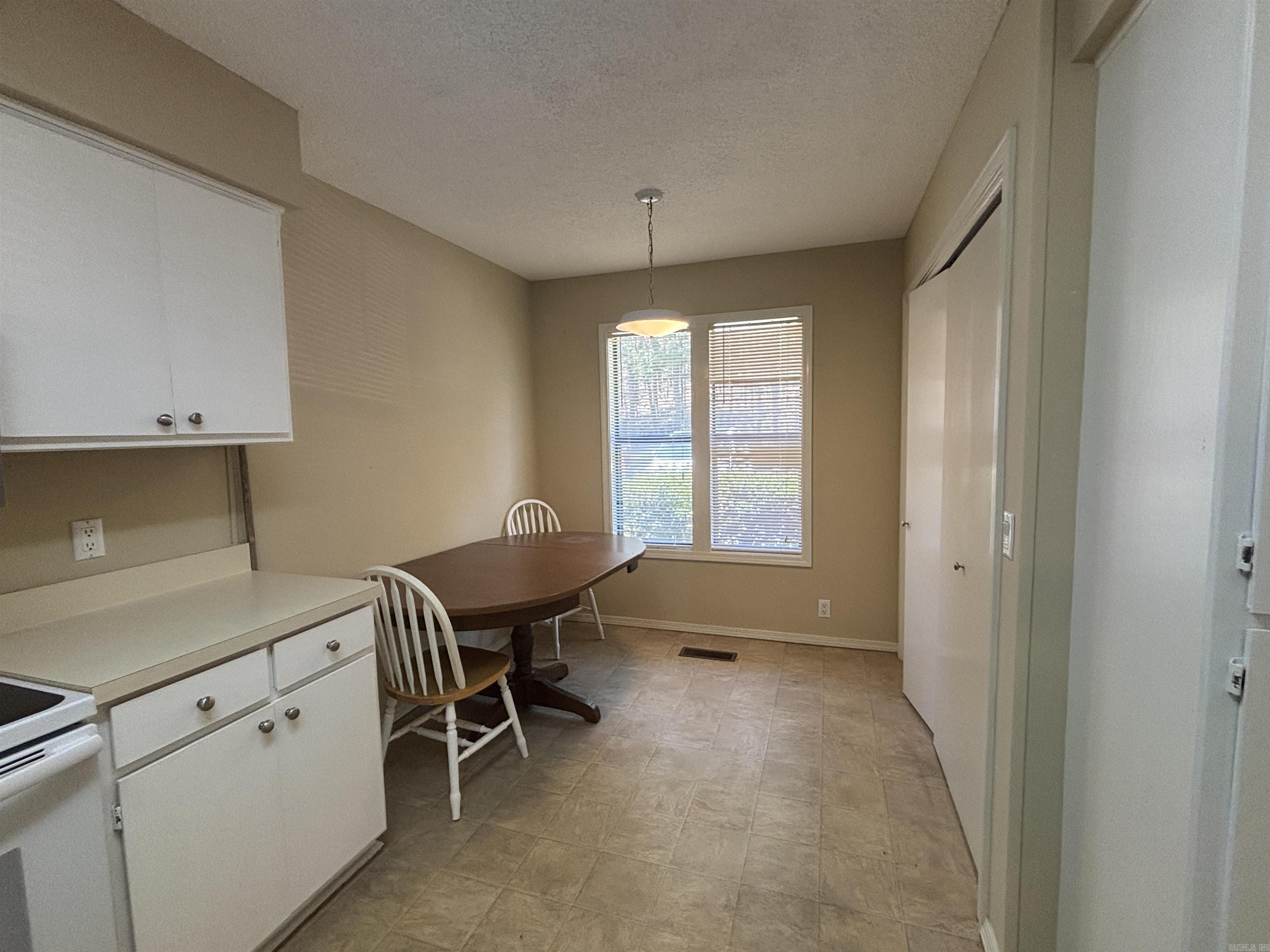 18  Lonjeta  Hot Springs Village, AR