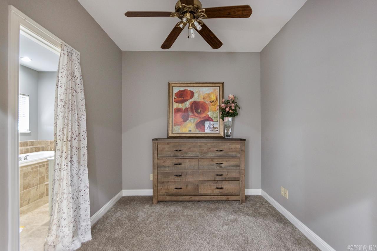 1045  Scarlett  Bauxite, AR