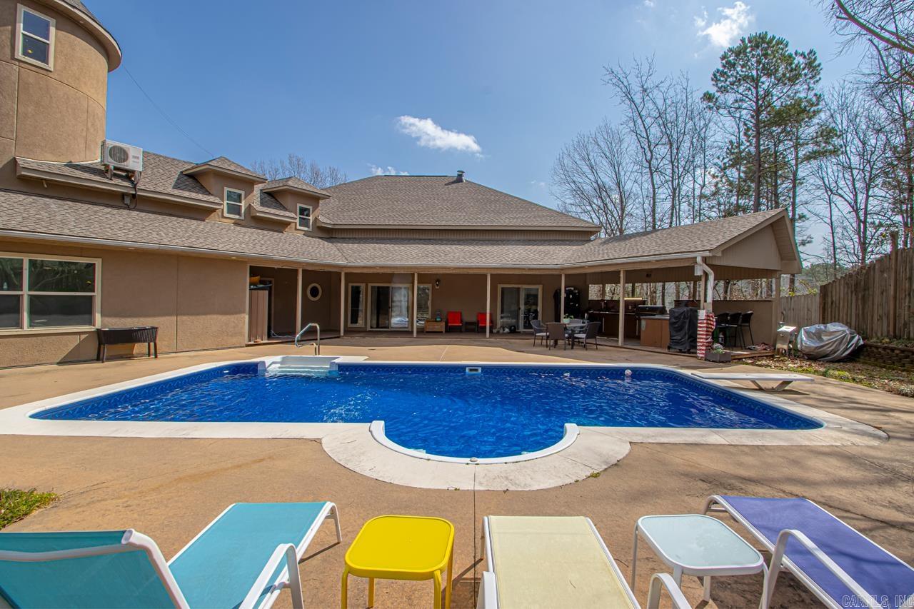 1045  Scarlett  Bauxite, AR