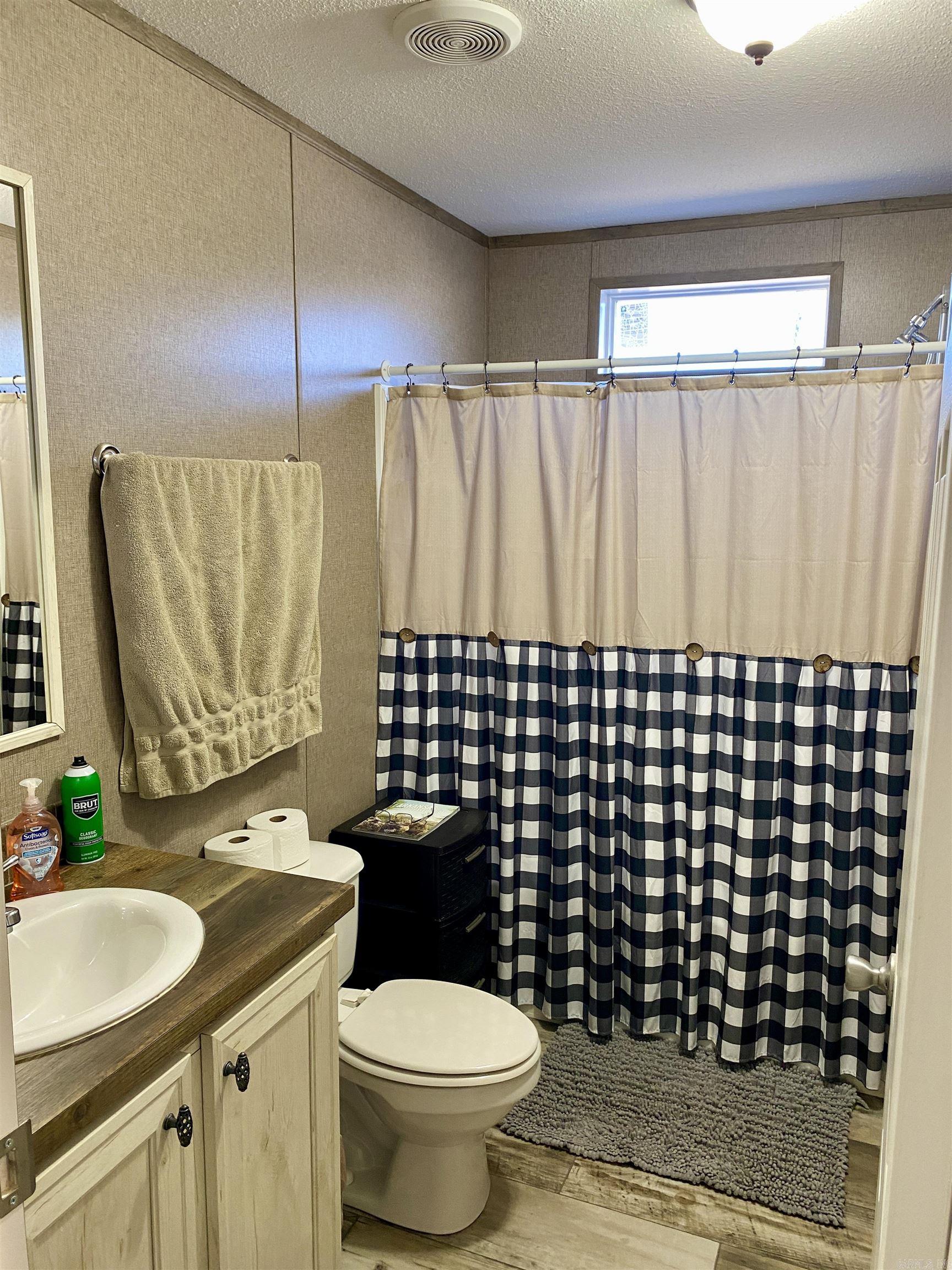 252  Private Road 3317  Clarksville, AR