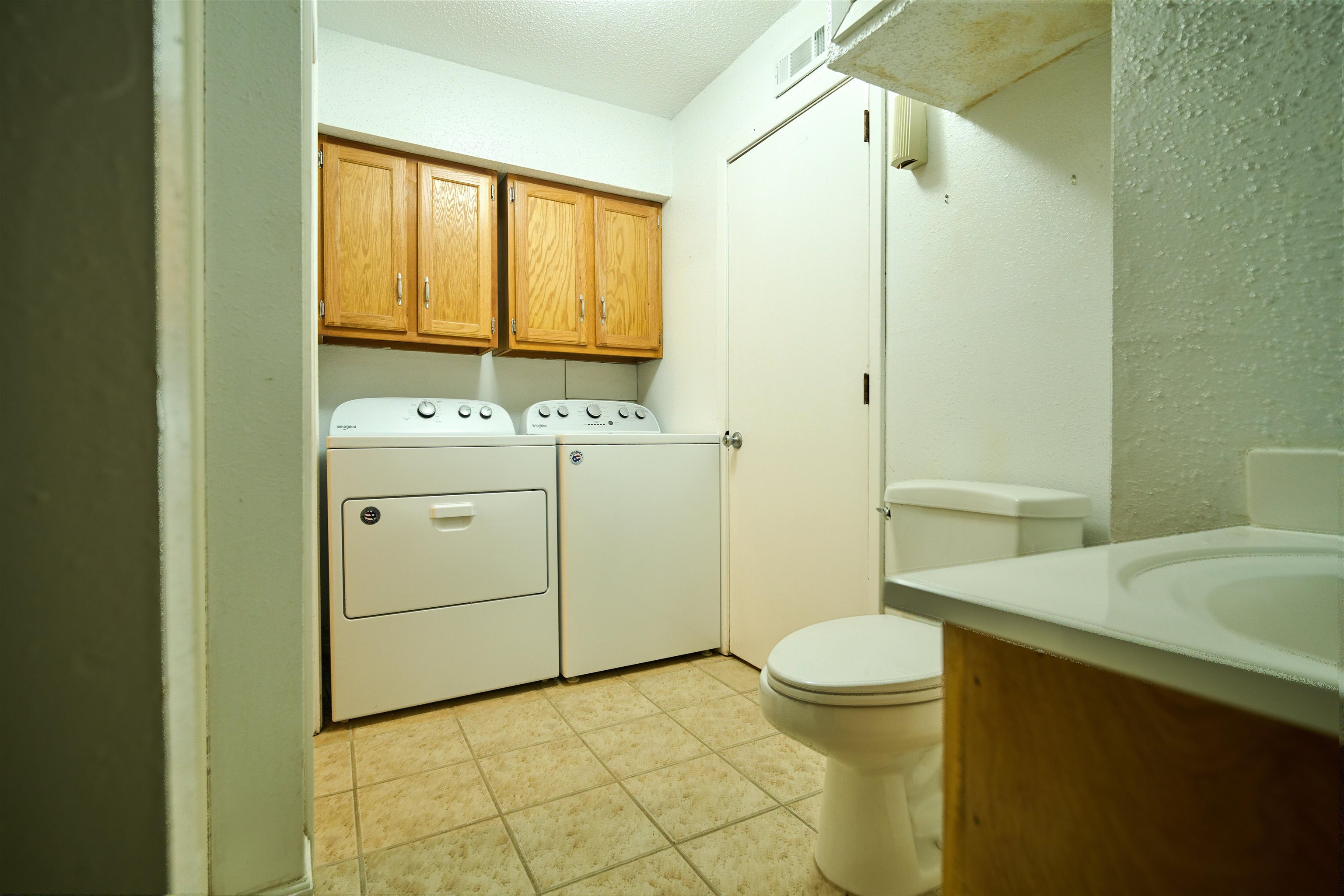 600 W Clayton St  Hardy, AR