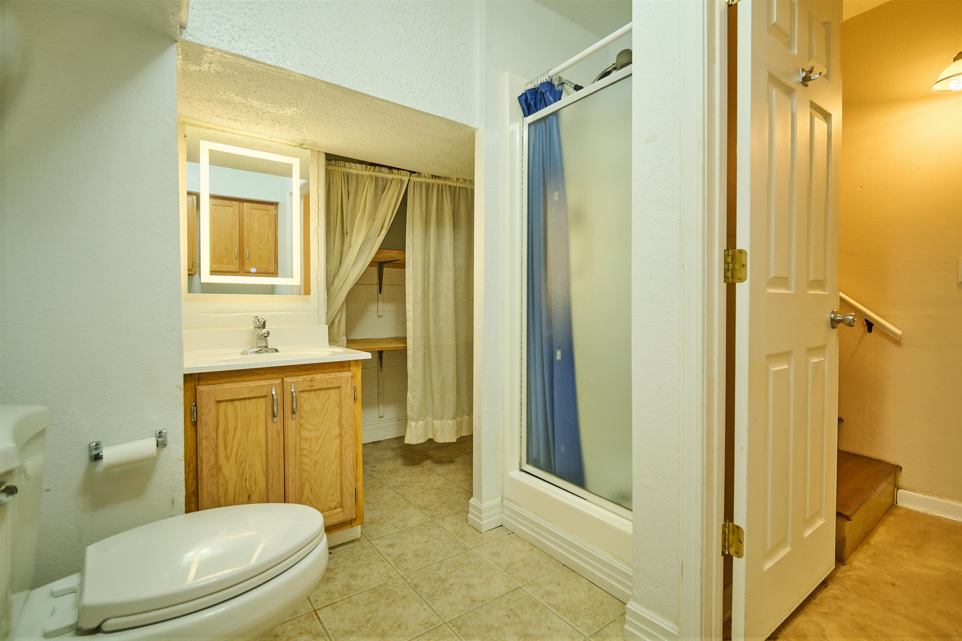 600 W Clayton St Hardy, AR 72542