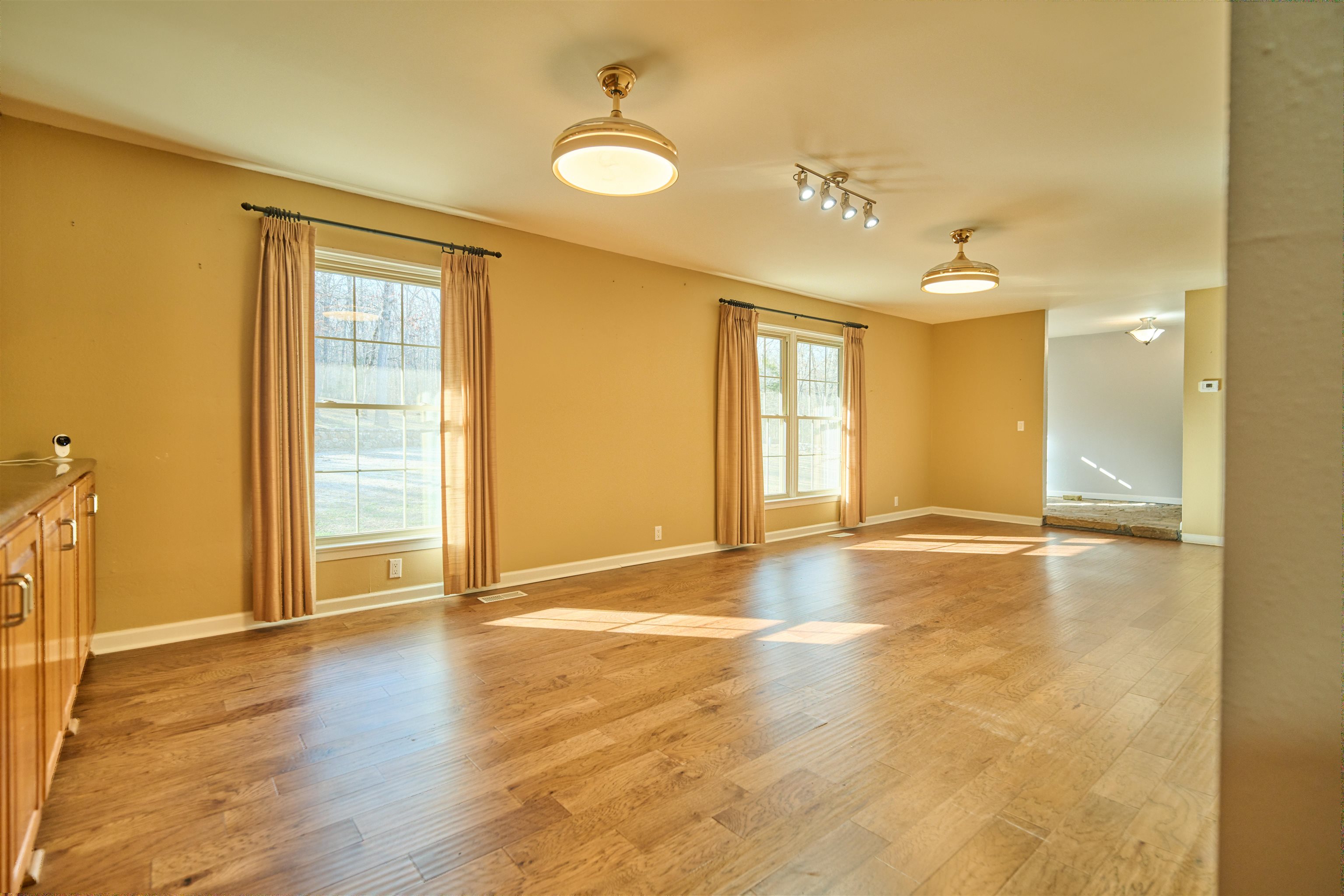 600 W Clayton St Hardy, AR 72542