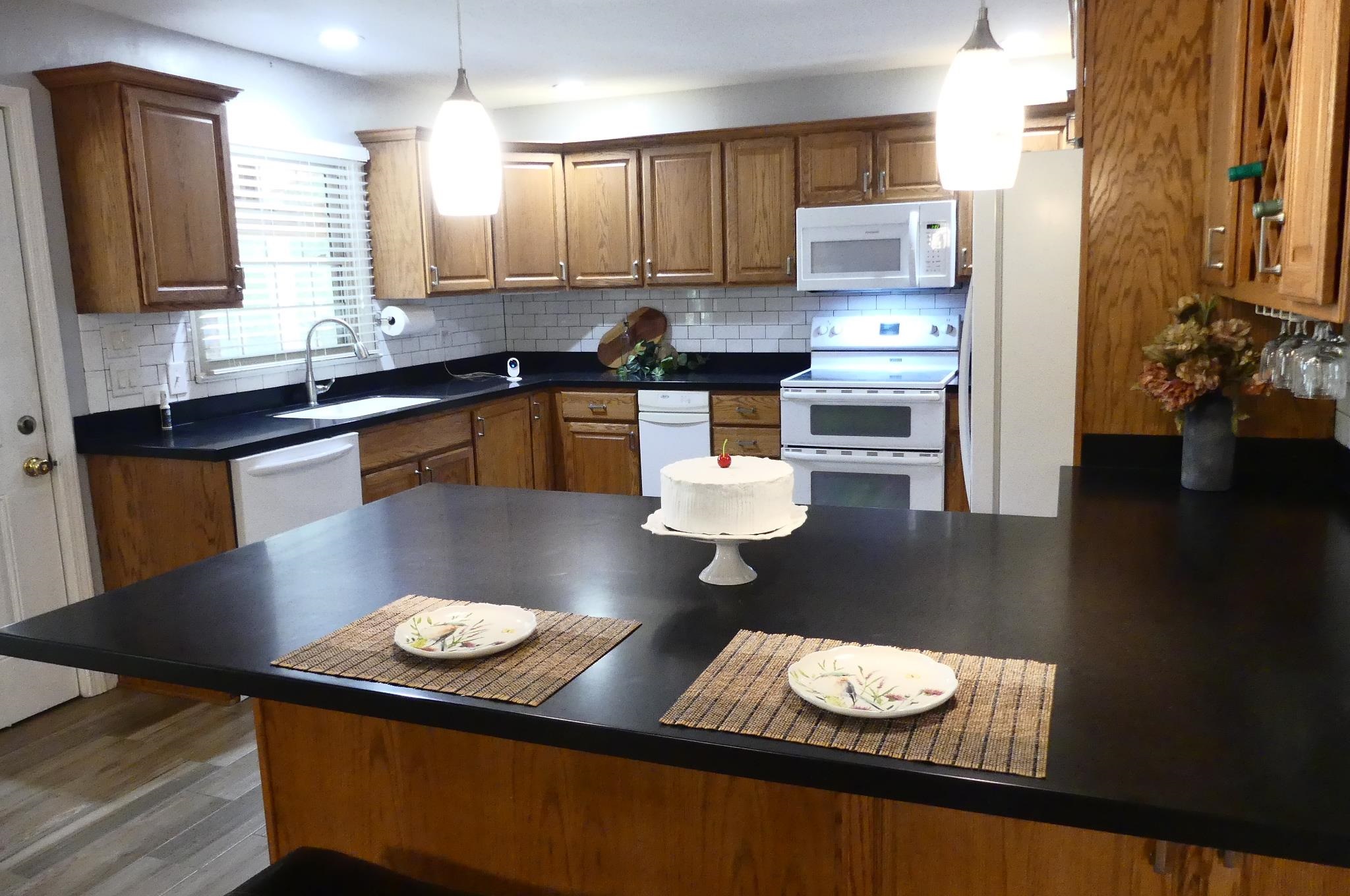 600 W Clayton St Hardy, AR 72542