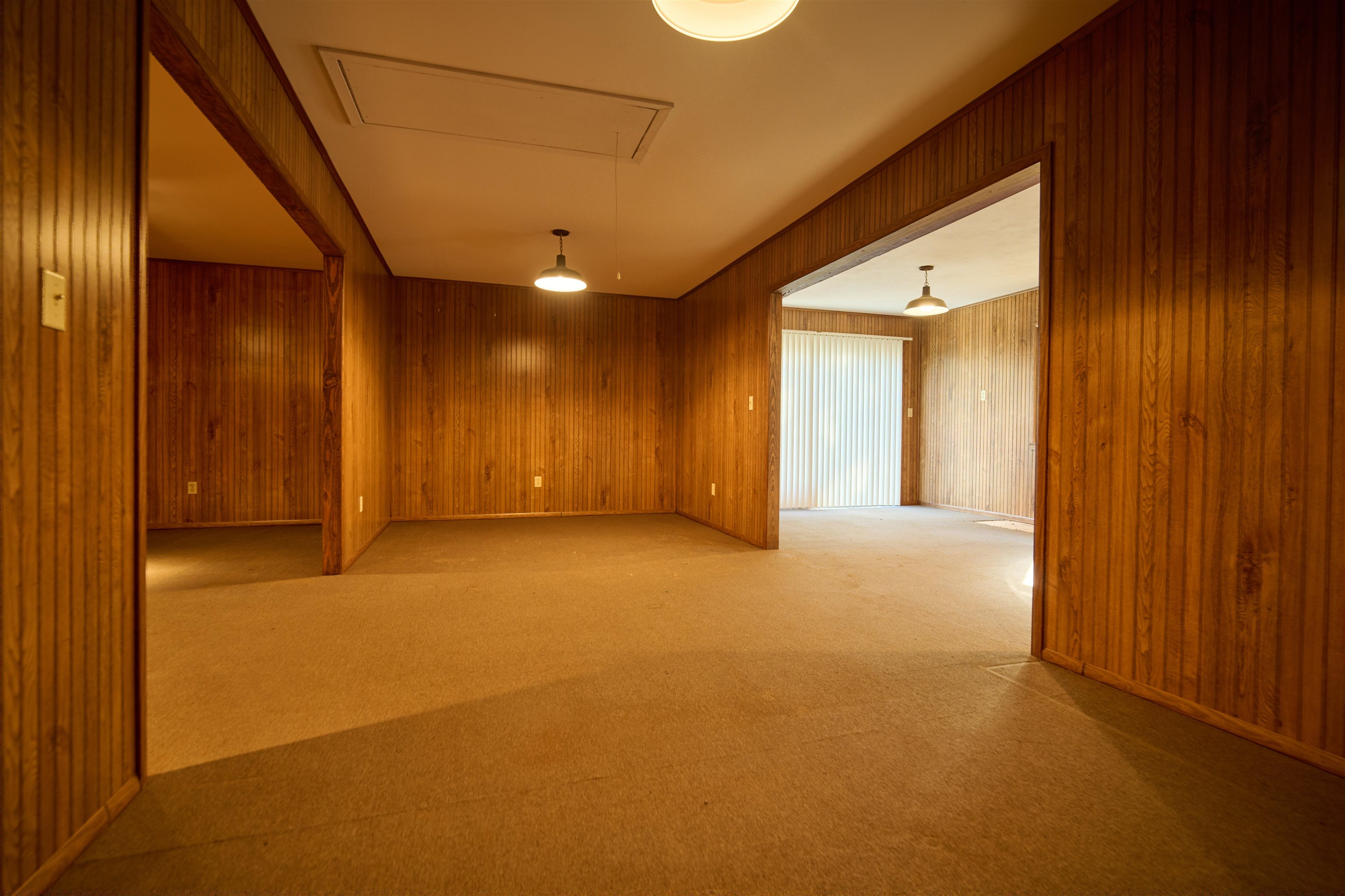 600 W Clayton St  Hardy, AR