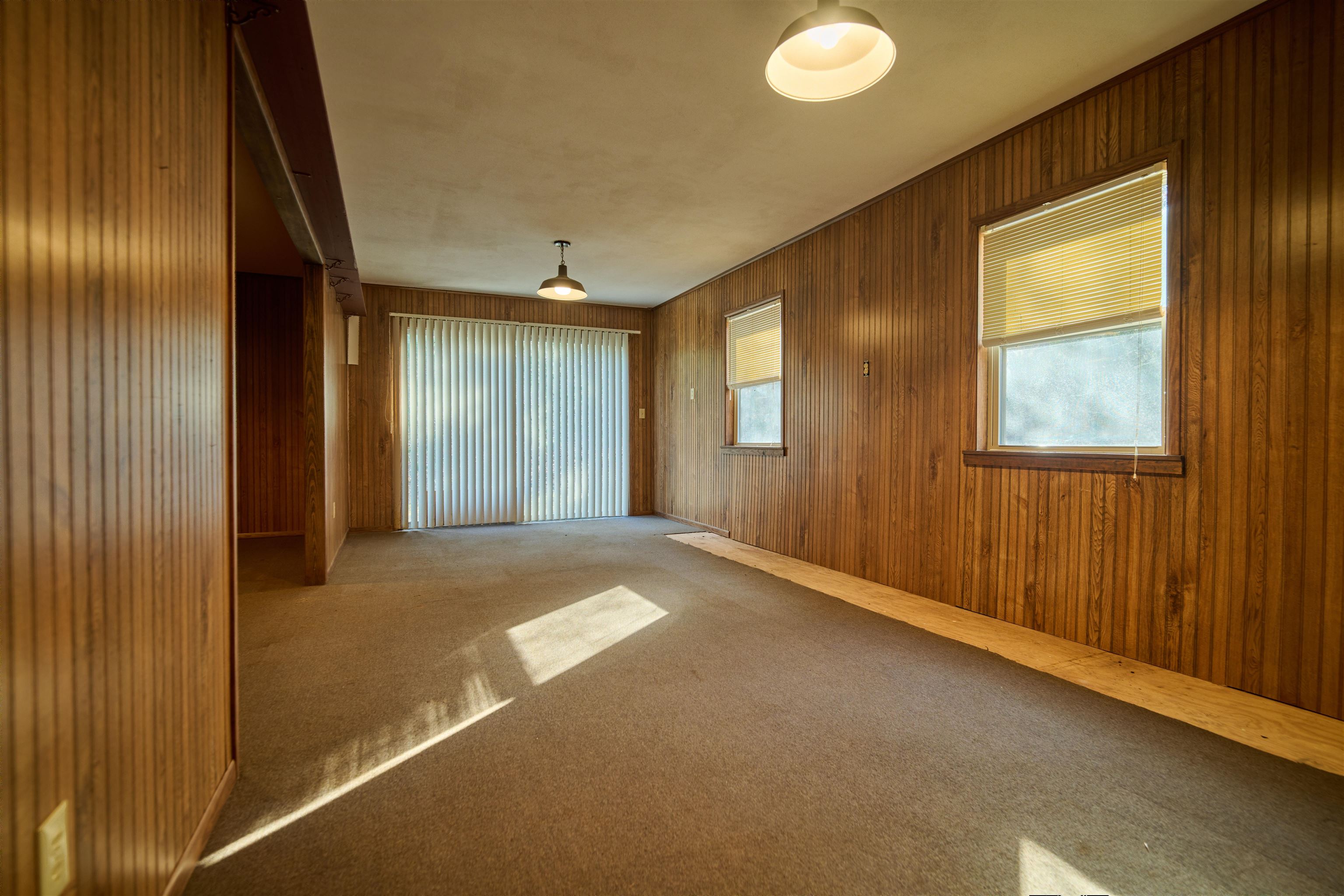 600 W Clayton St  Hardy, AR