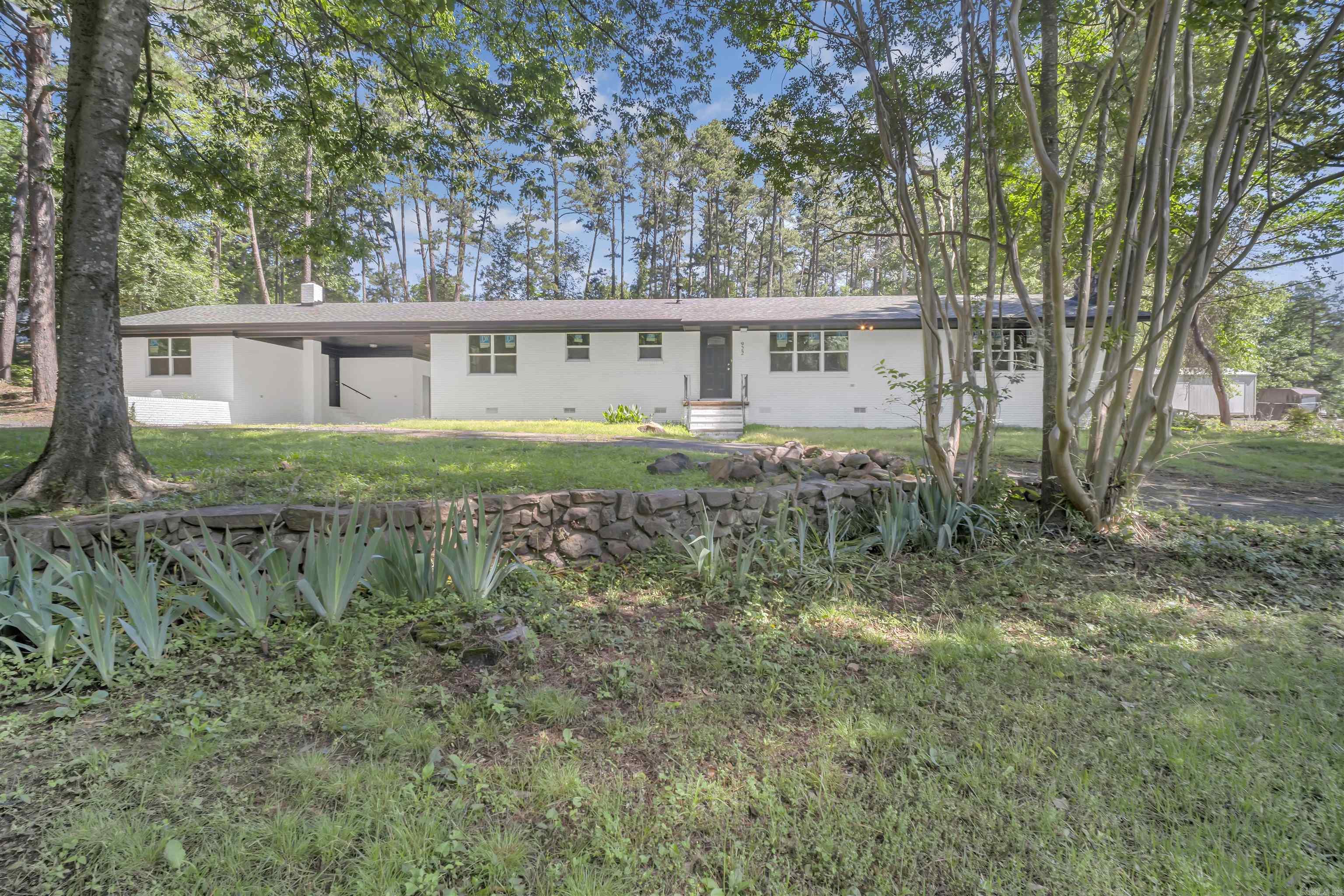 922  Scenic  Perryville, AR