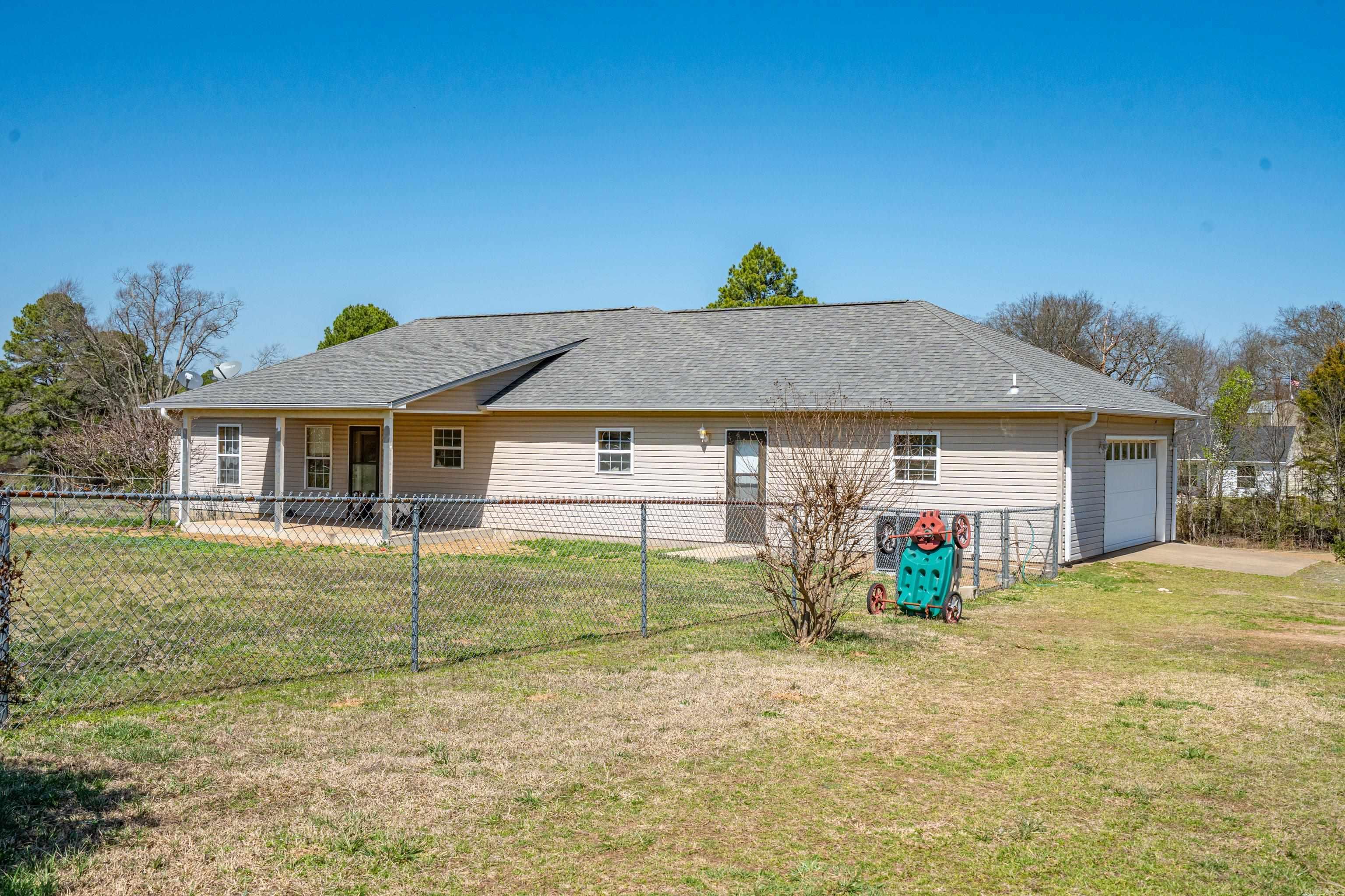 127  Mountain Meadow  Hot Springs, AR